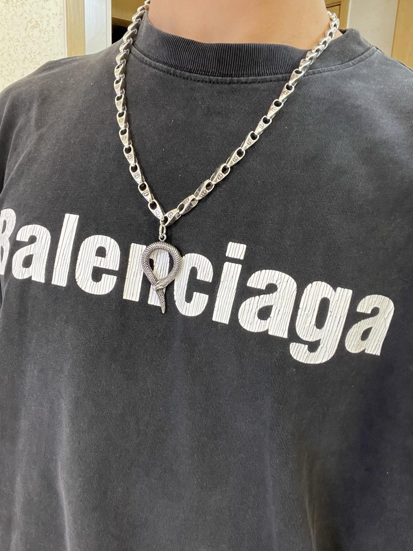 。太帅啦。 𝐆𝐮𝐜𝐜𝐢古驰项链 最新款链条档次更高明星同款经典款Anger Forest系列双G古驰项链