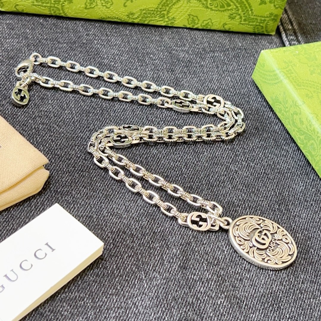 Gucci 𝐆𝐮𝐜𝐜𝐢古驰项链最新款链条男士搭配