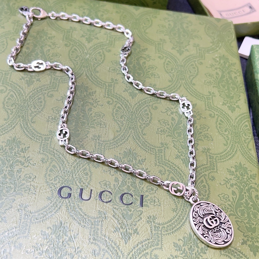 Gucci 𝐆𝐮𝐜𝐜𝐢古驰项链最新款链条男士搭配