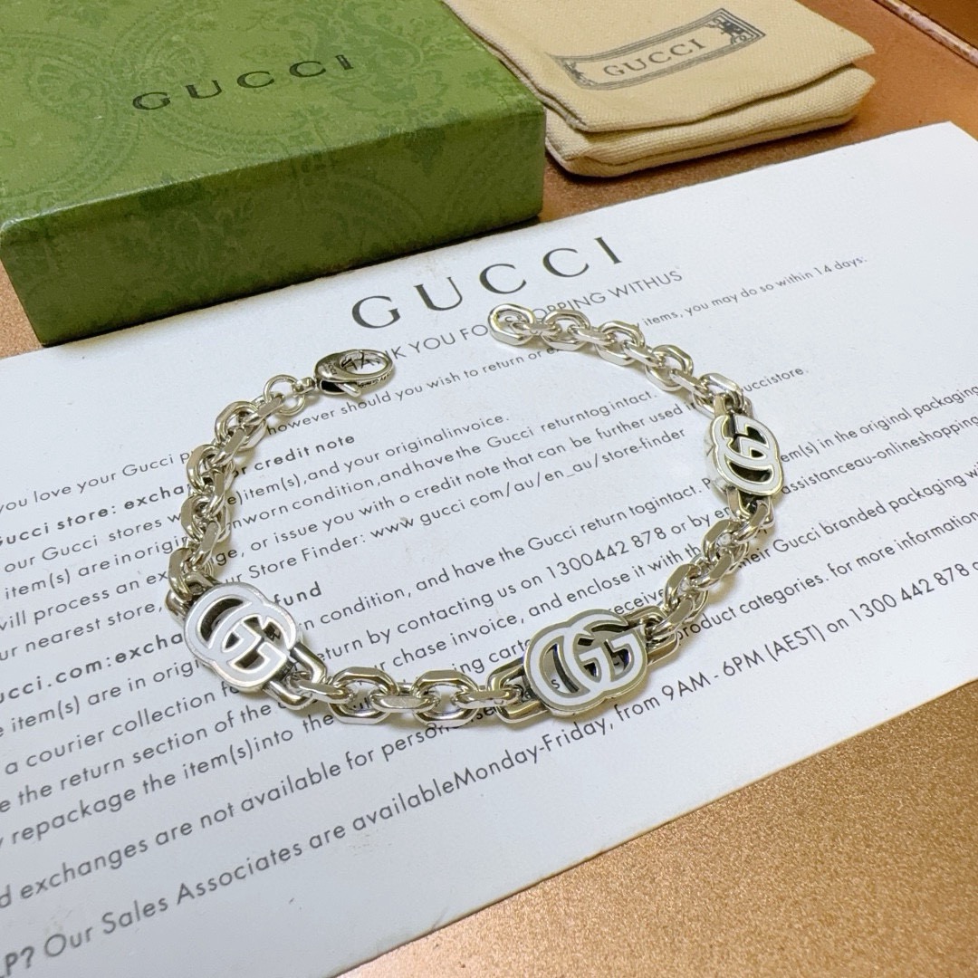 Gucci 最新出炉土豪版手链 认准细节链身闪沙效果