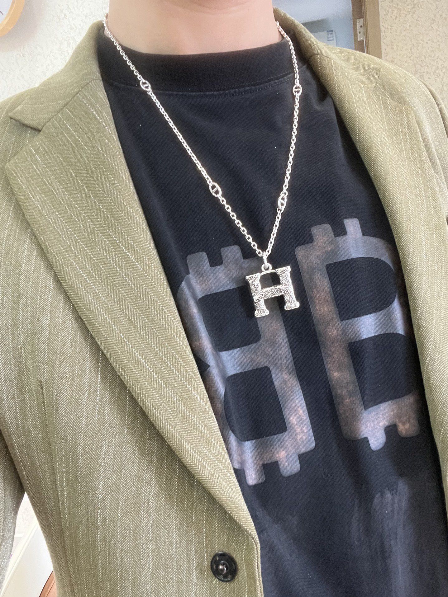 Hermès H Pendant Necklace - Comprehensive 9