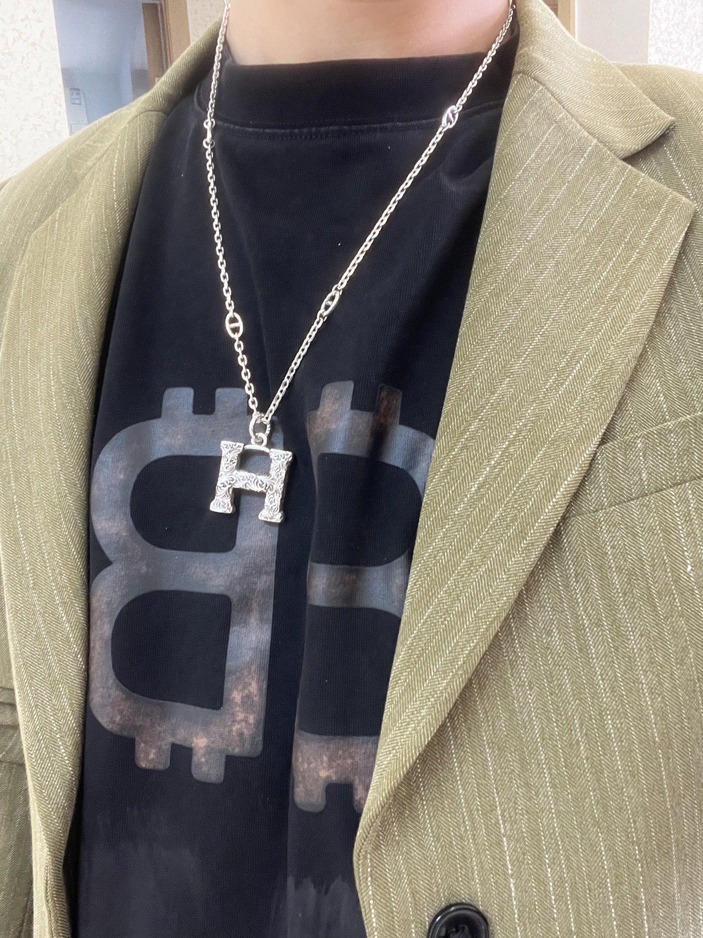 Hermès H Pendant Necklace - Comprehensive 6