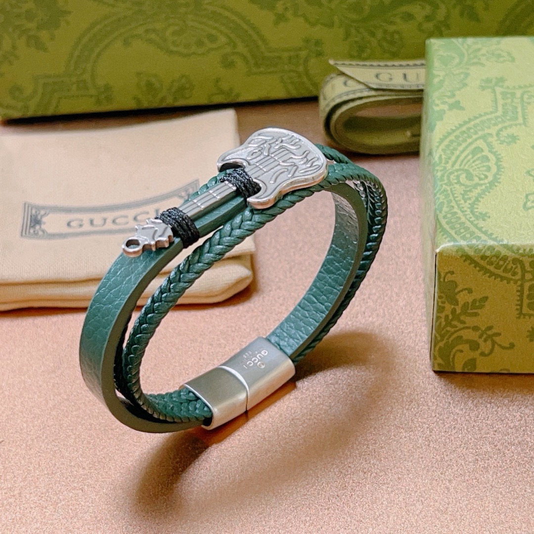 Gucci 新品发售 ‍⬛𝐆𝐮𝐜𝐜𝐢古驰手绳手环最新款纯手工头层牛皮材质档次更高 Anger Forest系列双G 款系列 银手链手绳