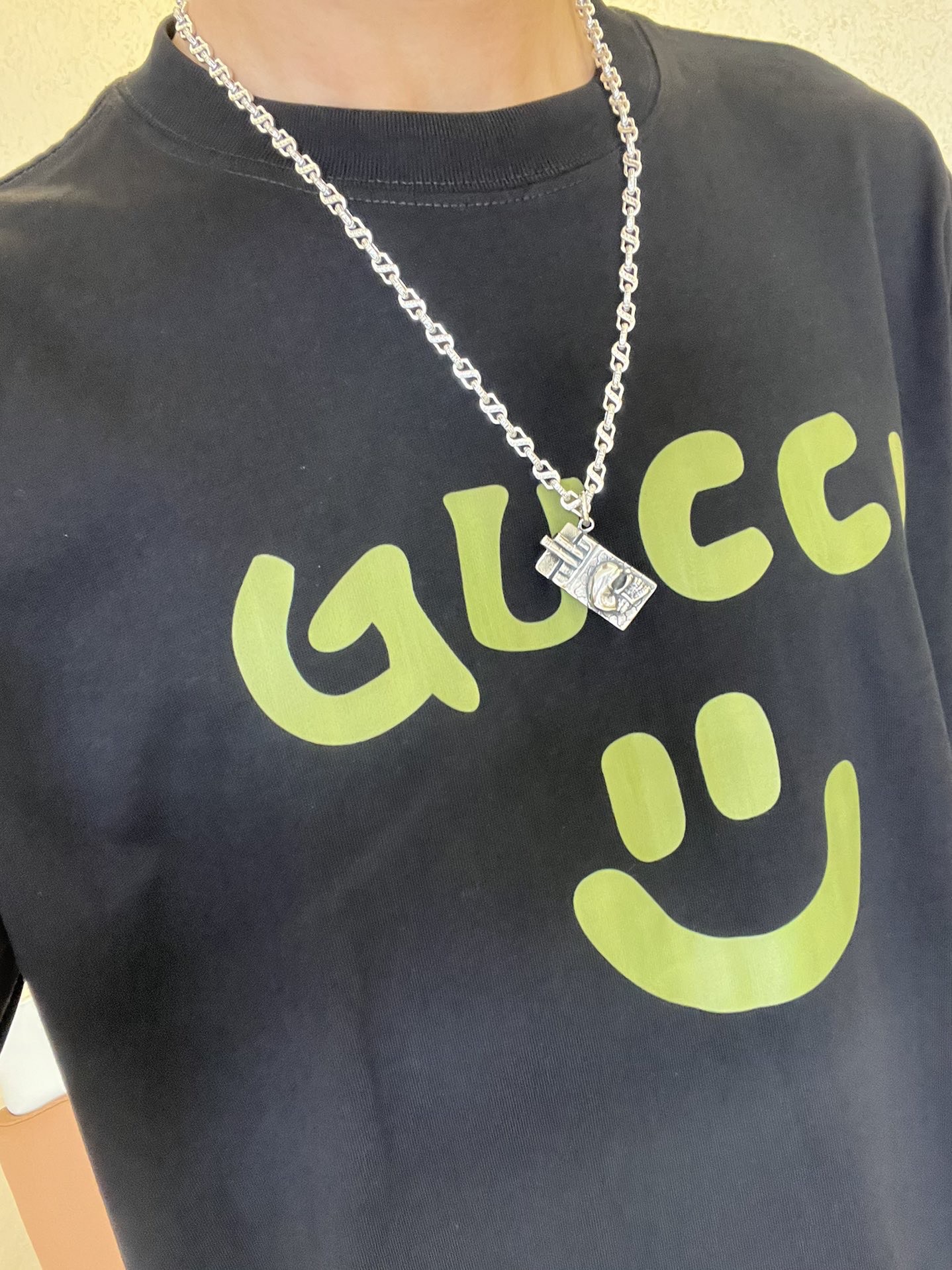 。。 新品发布👒不爆不发 抖音带货网红首选 𝐆𝐮𝐜𝐜𝐢古驰项链最新款链条档次更高明星同款Anger Fo