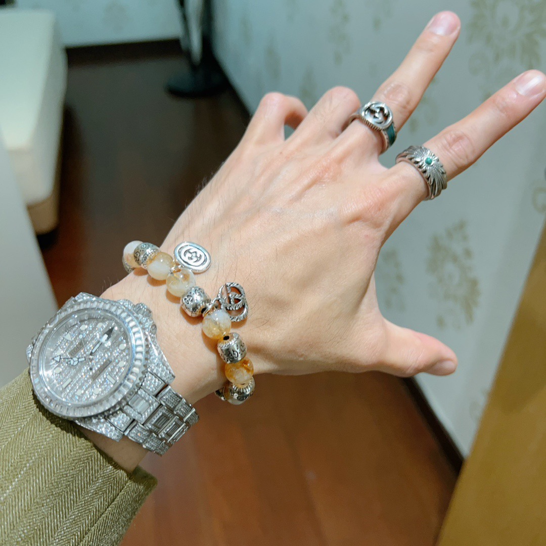 新品发布𝐆𝐮𝐜𝐜𝐢古驰手链男女同款 最新款天然紫发晶手链档次更高明星同款Anger Forest系列双g