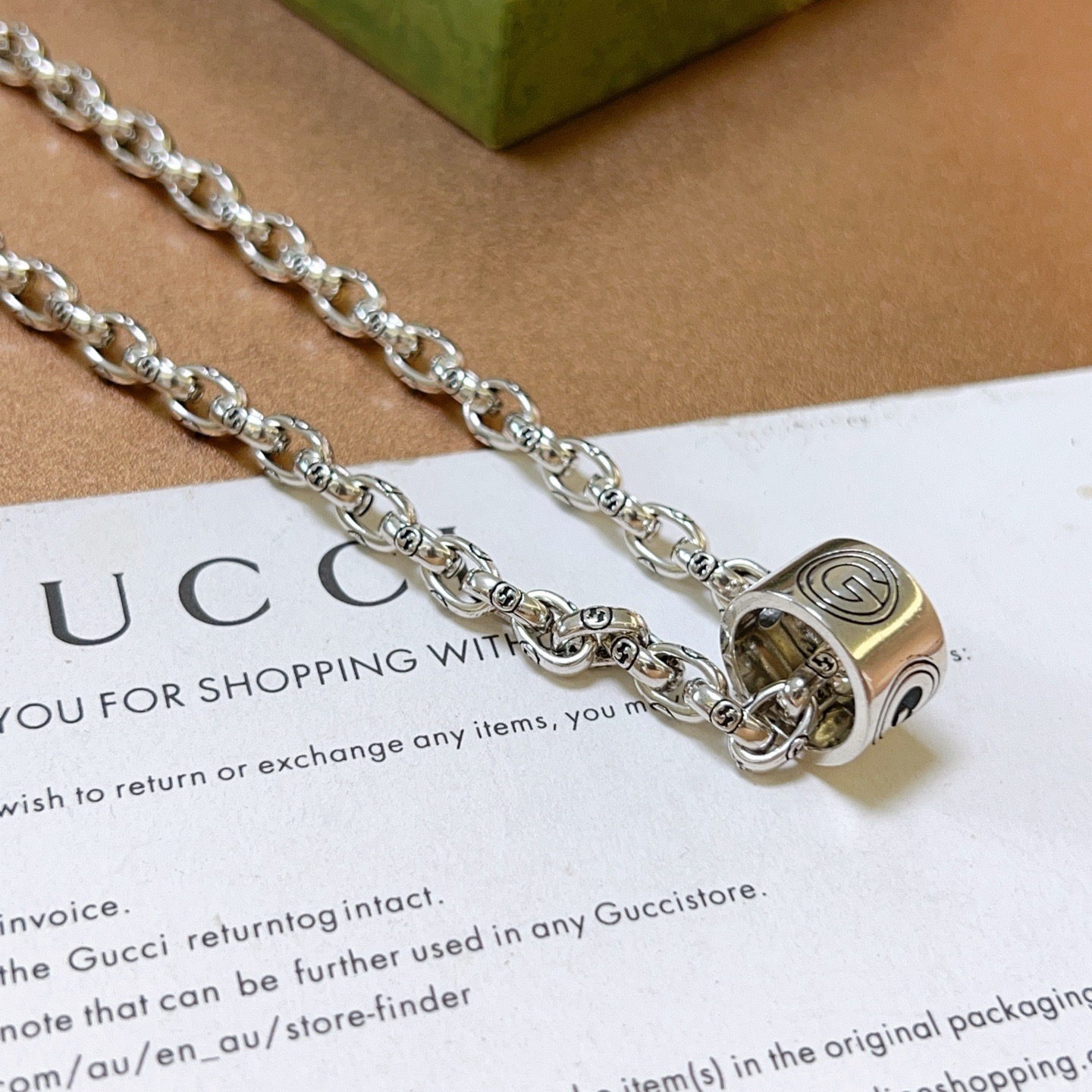 。太帅啦。 𝐆𝐮𝐜𝐜𝐢古驰项链2026最新款链条档次更高明星同款经典款Anger Forest系列双G古