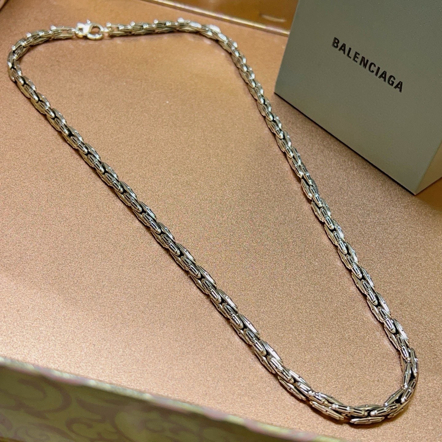 Luxury necklace