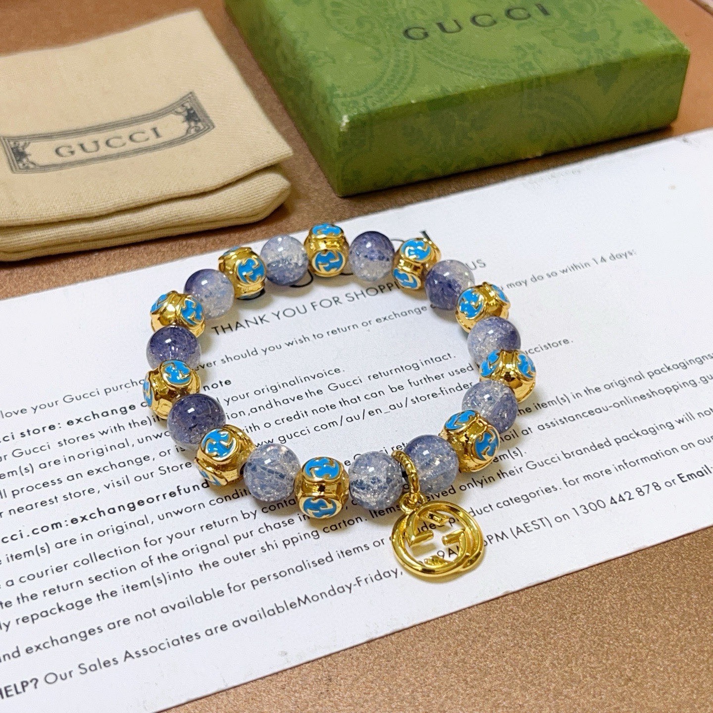 NO:705243,Batch New Product Release Gucci Bracelet Luxurious Gucci Bracelet Natural Stone Bracelet Crystal Same Style for Men and Women Latest Full Beaded Bracelet with Higher Grade Stars Same Style Anger Forest Series Double G Retro Gucci Bracelet Size: 16-24 cm. Same style for men and women. Details are distressed. Non-market glossy version. Non-market ordinary version. This one has been out. Best-selling model in Gucci. Very good match with clothes, high-quality jewelry, gucci, bracelet.19860909批 新品发布 古驰手链奢华古驰手串 天然石手链水晶男女同款 最新款全件串珠手链档次更高明星同款Anger Forest系列双g复古古驰手链 尺寸:16-24厘米.男女同款 细节对版做旧处理 非市面亮面版型 非市面普通做这款一直在出 古驰里面热卖款 非常好搭配衣服,饰品精品,gucci,bracelet,Jewelry