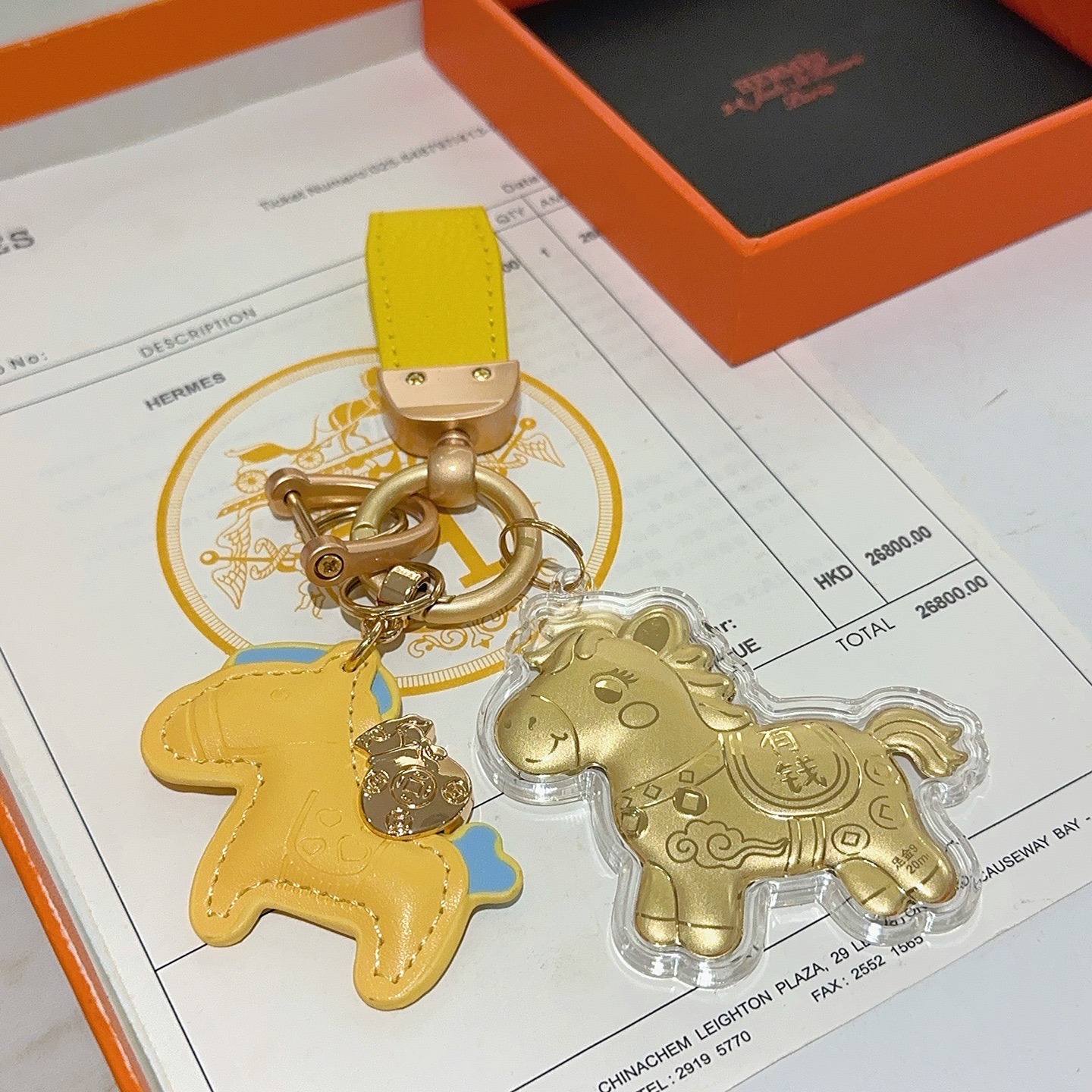 NO:705287,Batch. Year of the Horse gold version keychain, new Hermes keychain keychain, thickened version. High-end precision version [color][color] Many Internet celebrities have the same style. Hermès pendant keychain is a test of the master's craftsmanship. It is not easy to ensure that every detail is in place [color][color] High-end customization. Same style for men and women. Hermès is popular. 1:1 super fine star. The same k gold texture, crafted with high-end precision craftsmanship.  The car keychain is really awesome, fine jewelry, hermes, hermes, keychain, gold19860909批.马年黄金版钥匙扣新款Hermes爱马仕钥匙扣钥匙扣加厚版.高级精工版[色][色]众多网红同款 爱马仕挂饰钥匙扣太考验师傅的手艺了 要确保每个细节都到位不简单[色][色] 高端定制 男女同款 爱马仕火爆 1:1超精赞明星 同款 k金质感,精工高端工艺打造出炉. 车钥匙扣上真的赞爆,饰品精品,hermes,hermes,keychain,gold,Jewelry