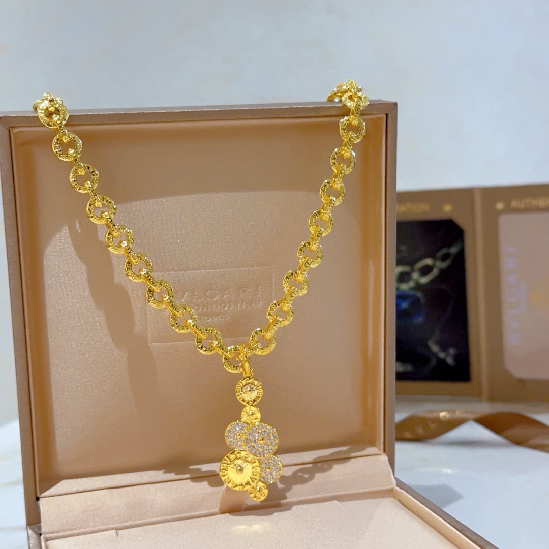 Bvlgari Haute Joaillerie Fine Jewelry Earrings Necklace Ring 2