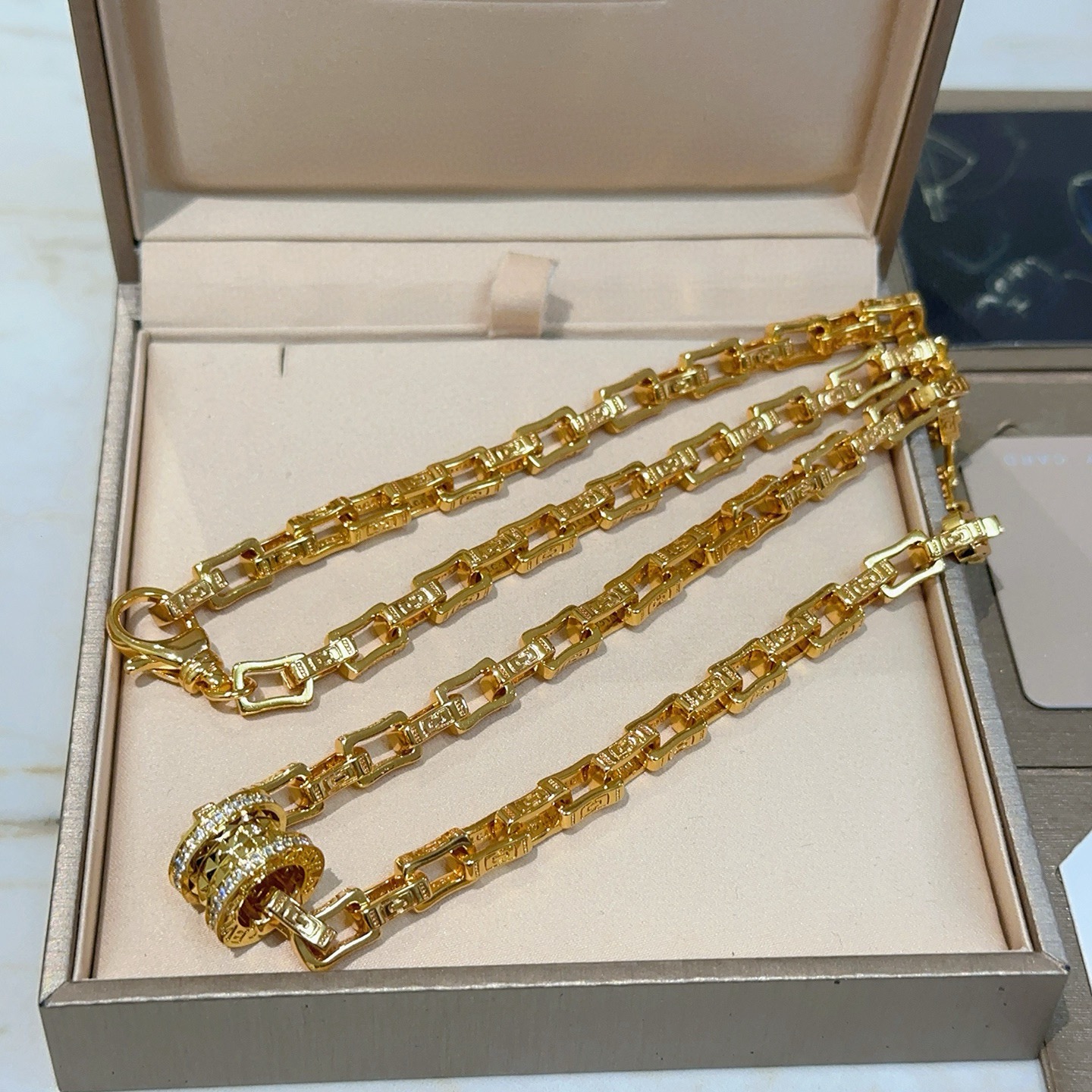 Bvlgari Haute Joaillerie Fine Jewelry Earrings Necklace Ring 7