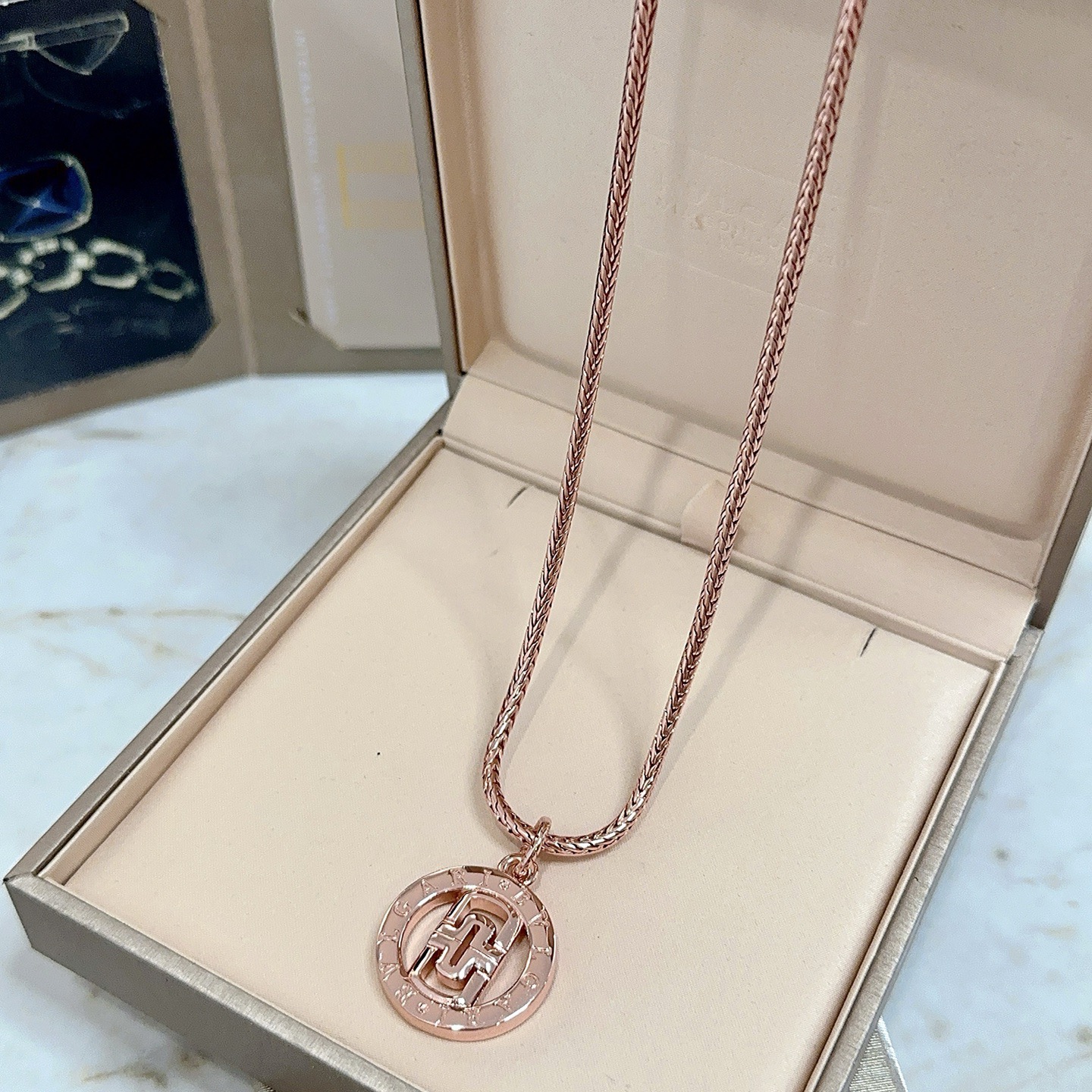 Bvlgari Bvlgari Bvlgari necklace Rose gold 45cm