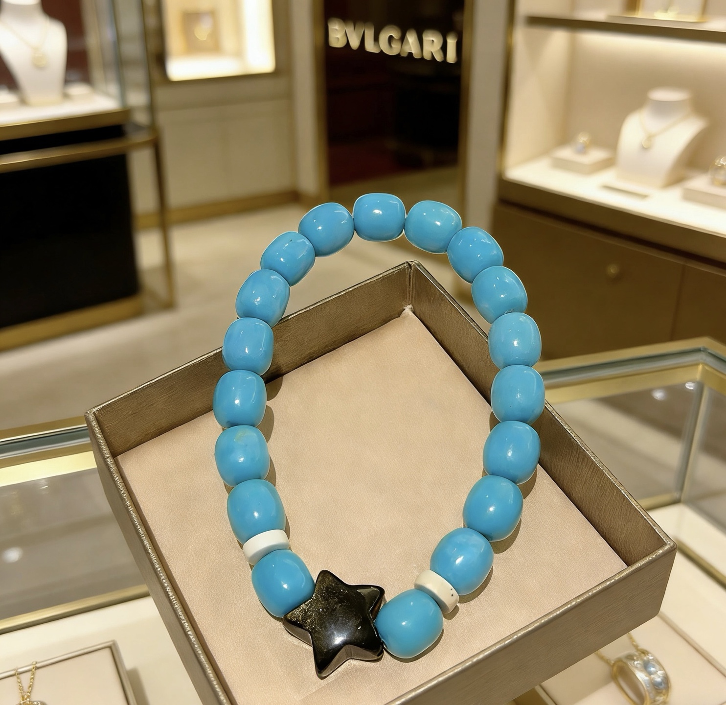Bvlgari 宝格丽手链V金材质 BVLGARI宝格丽 DIVAS‘ DREAM 系列天然松石手链品相完美
