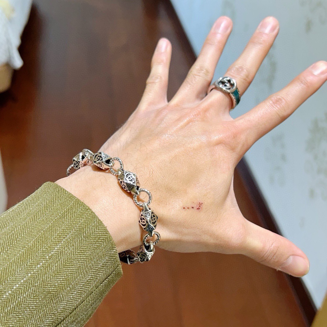 Gucci 最新出炉 Gucci古驰手链最新款的