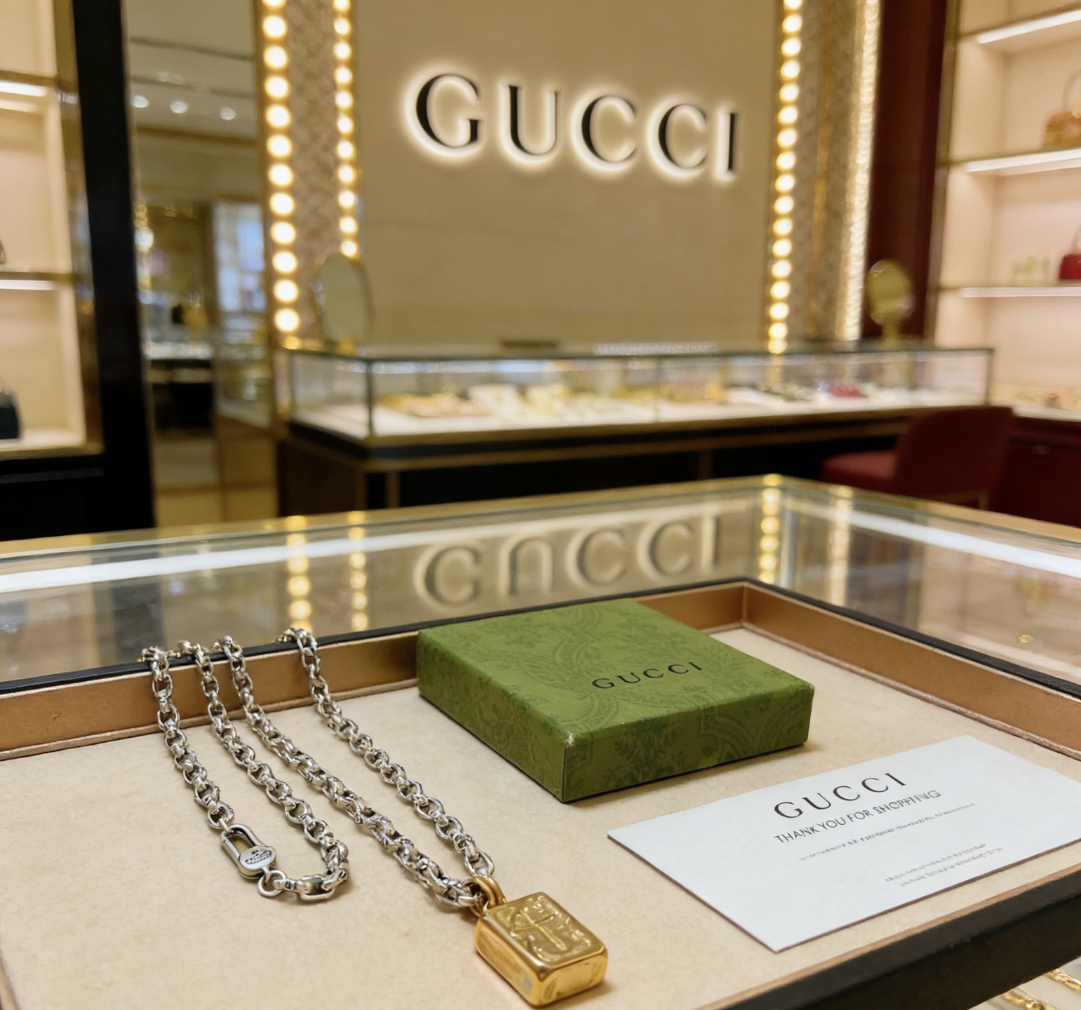 Gucci 不爆不发 抖音带货 首选 𝐆𝐮𝐜𝐜𝐢古驰项链最新款链条档次更高 Anger Forest系列双g古驰金砖新品艺术风格 项链