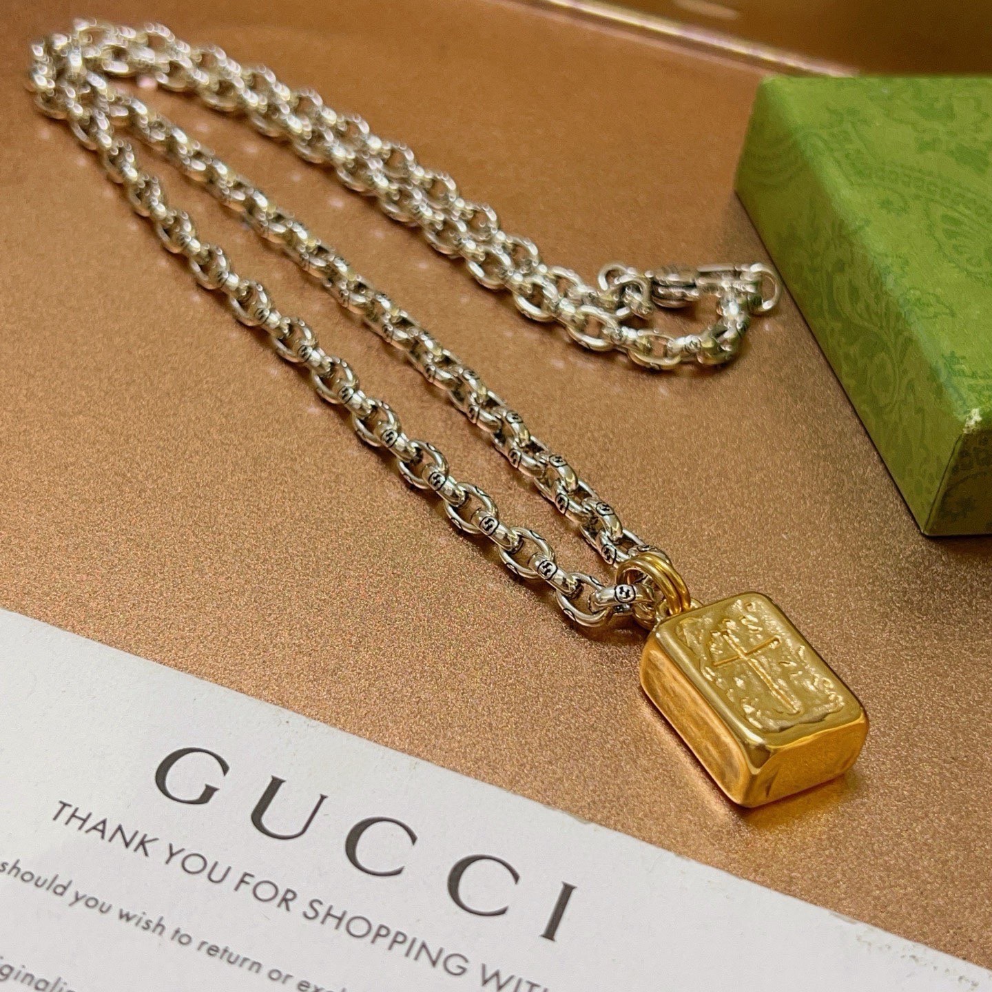 Gucci 不爆不发 抖音带货 首选 𝐆𝐮𝐜𝐜𝐢古驰项链最新款链条档次更高 Anger Forest系列双g古驰金砖新品艺术风格 项链