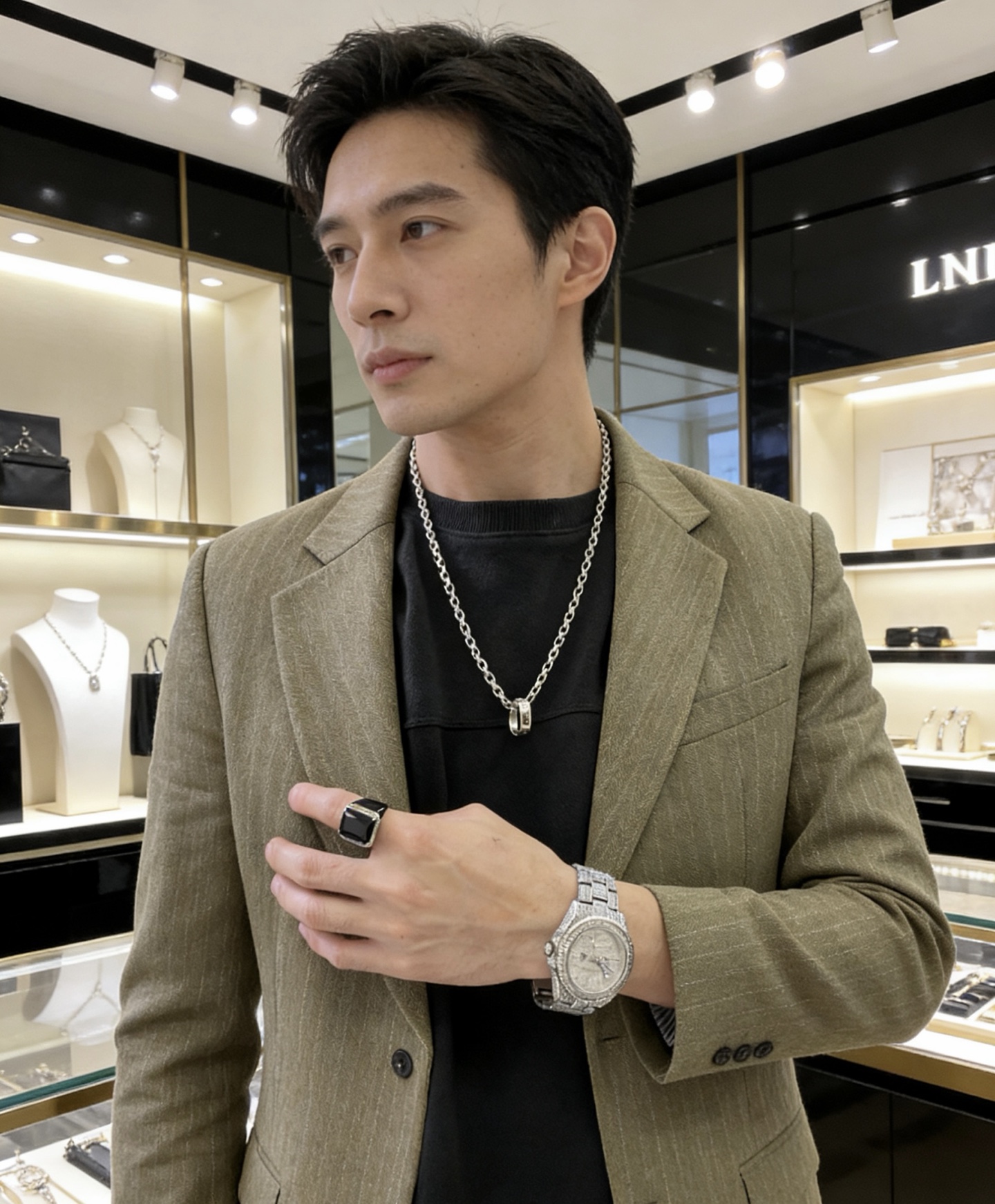 Gucci 不爆不发 抖音带货 首选 𝐆𝐮𝐜𝐜𝐢古驰项链最新款链条档次更高 Anger Forest系列双g古驰花纹艺术风格 项链