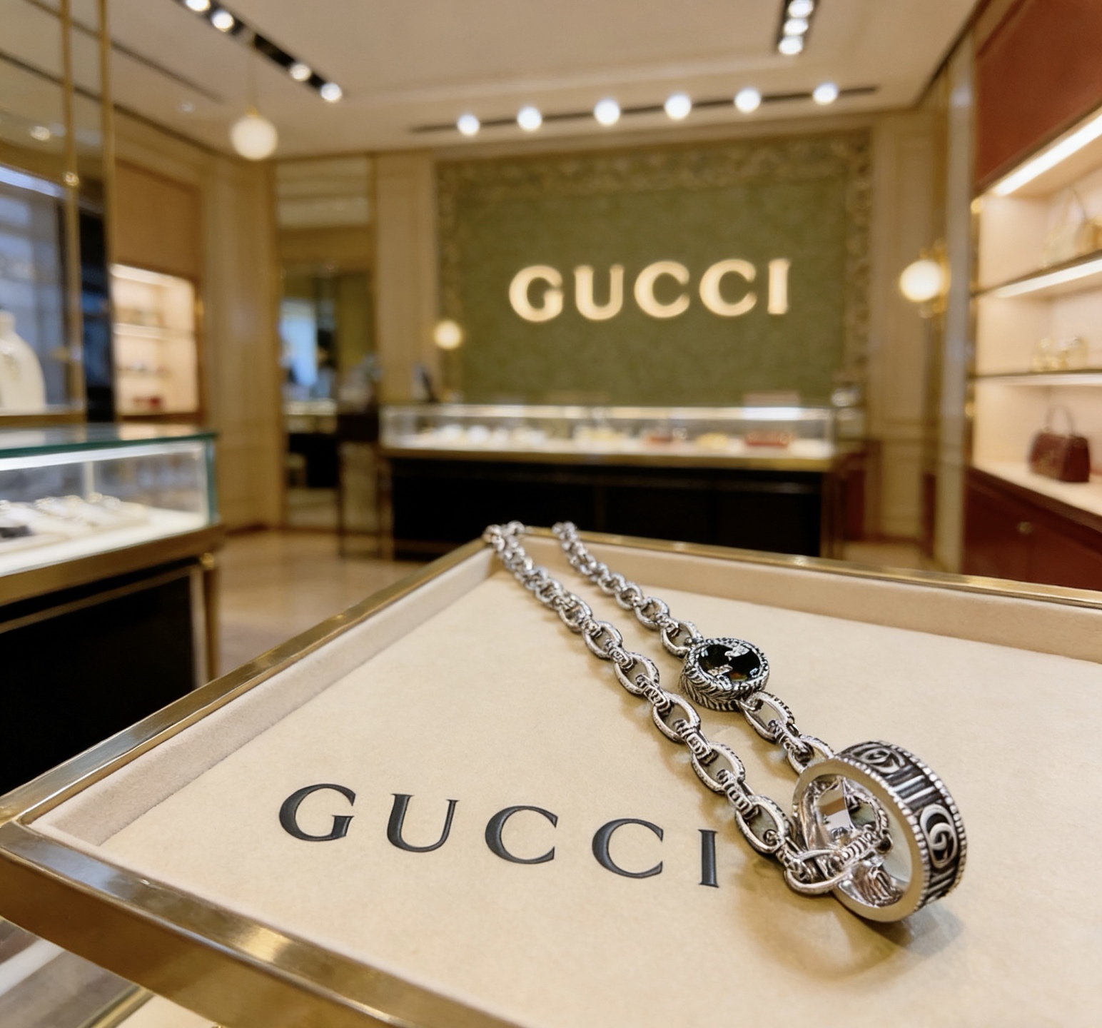 Gucci 𝐆𝐮𝐜𝐜𝐢古驰项链最新款链条档次更高 Anger Forest系列双G戒指环古驰项链