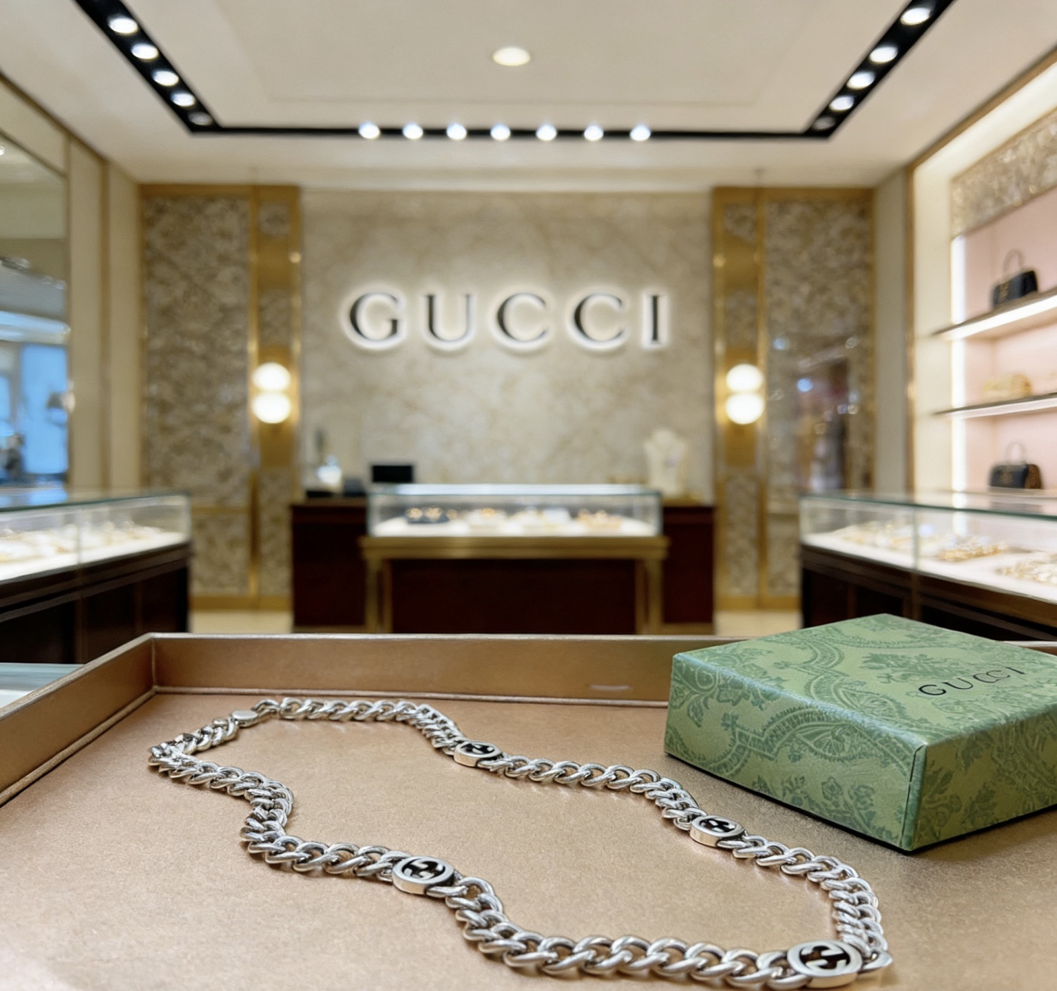 Gucci 𝐆𝐮𝐜𝐜𝐢古驰项链2026最新款链条档次更高 Anger Forest系列5G新款古驰项链