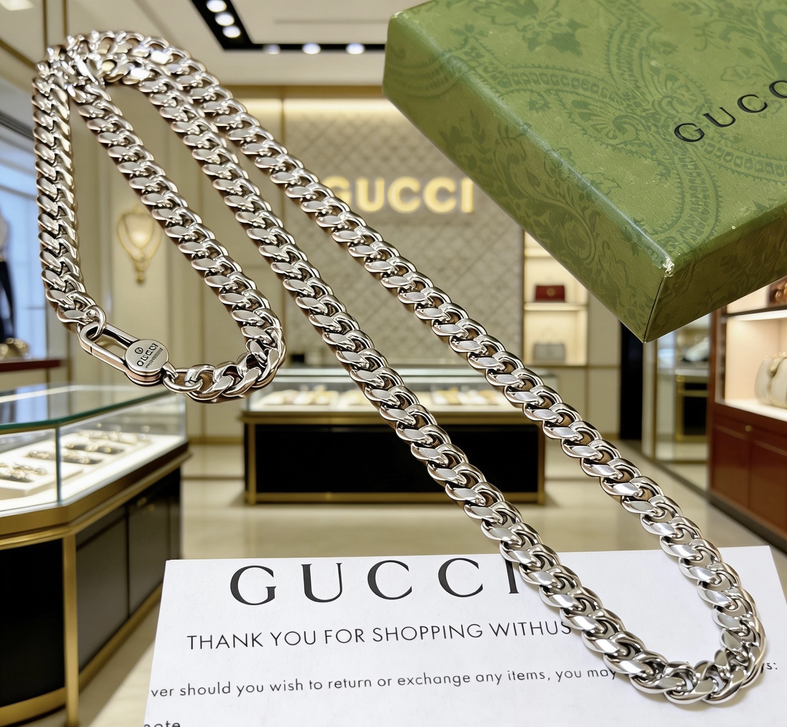 Gucci 太帅啦 𝐆𝐮𝐜𝐜𝐢古驰项链2026最新款链条加粗档次更高