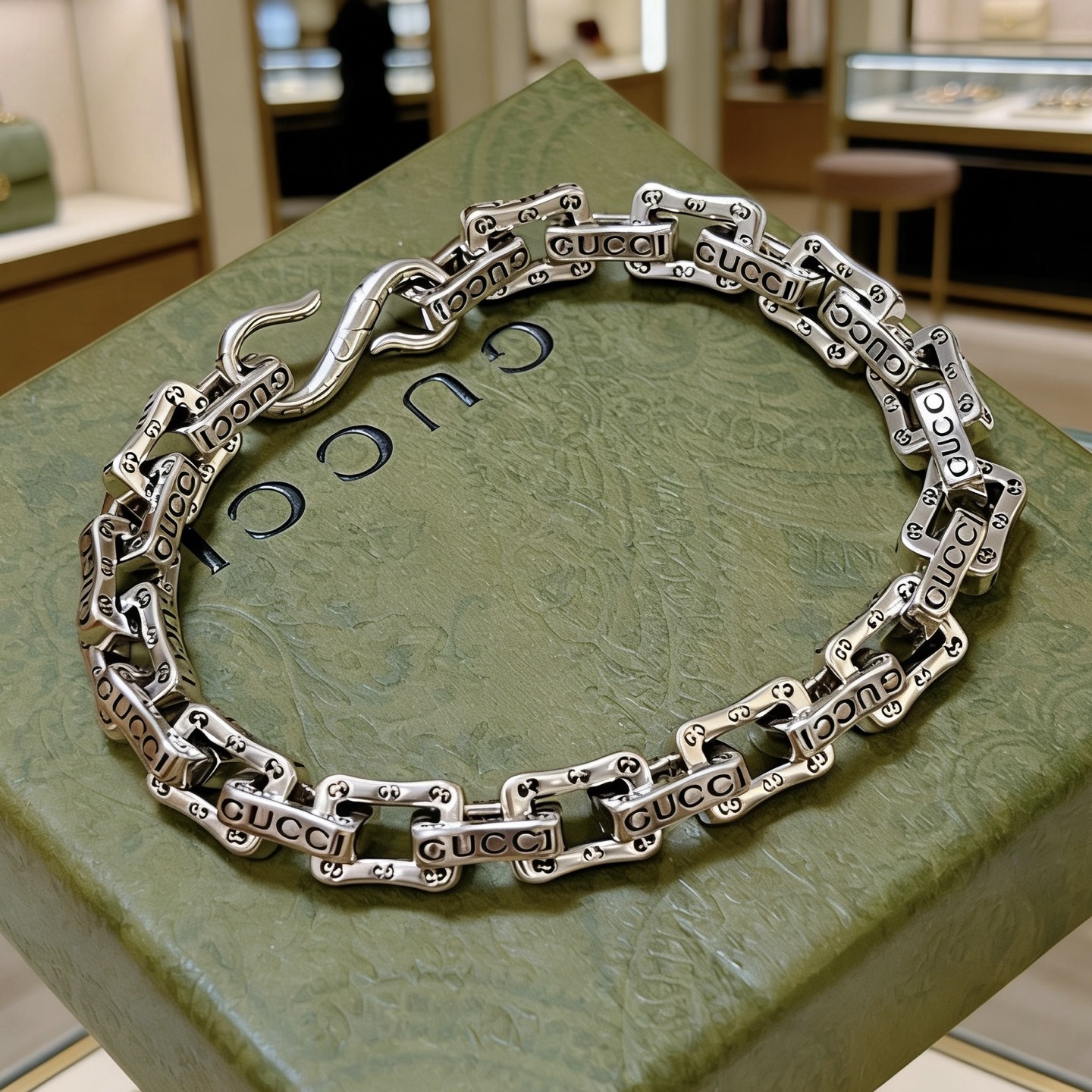 Gucci 最新出炉 Gucci古驰手链最新款的