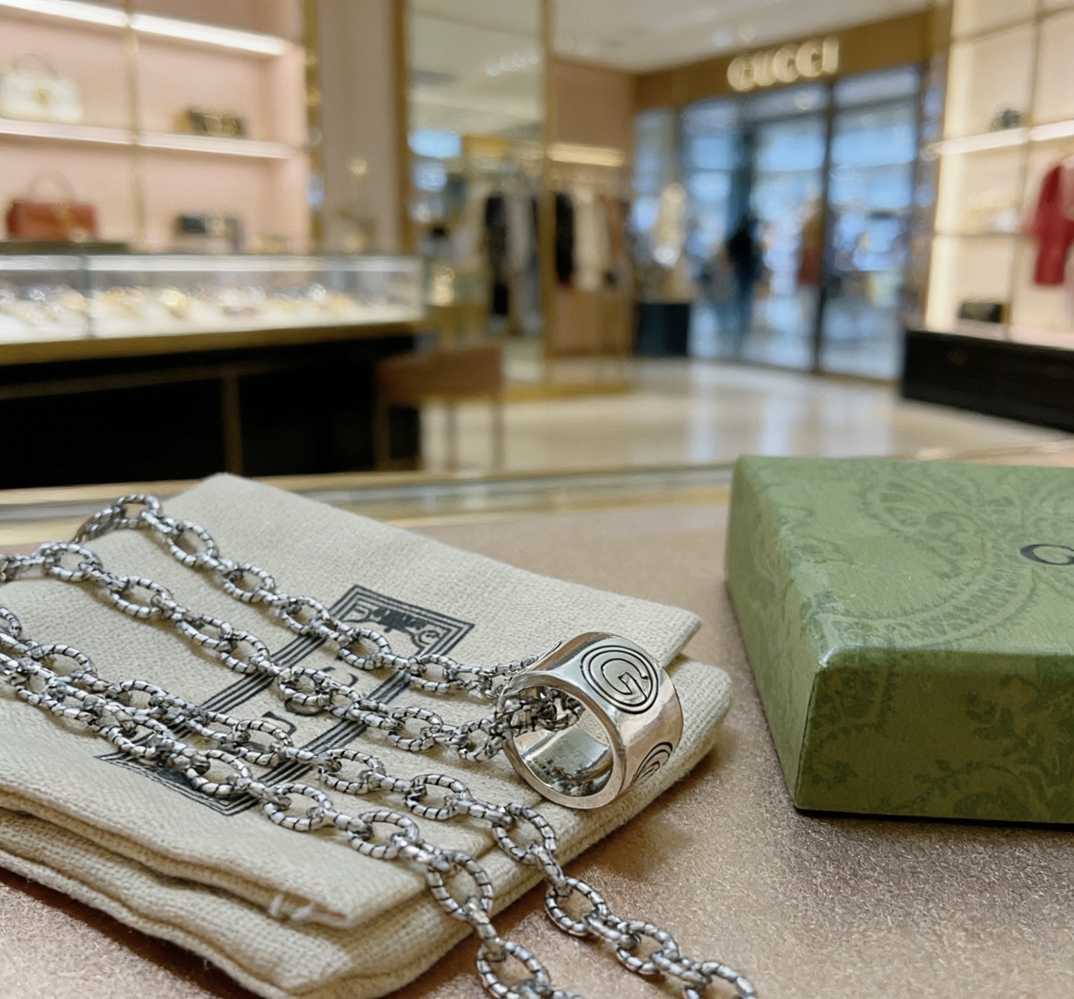 Gucci 𝐆𝐮𝐜𝐜𝐢古驰项链最新款麻花链条档次更高 Anger Forest系列双G古驰项链