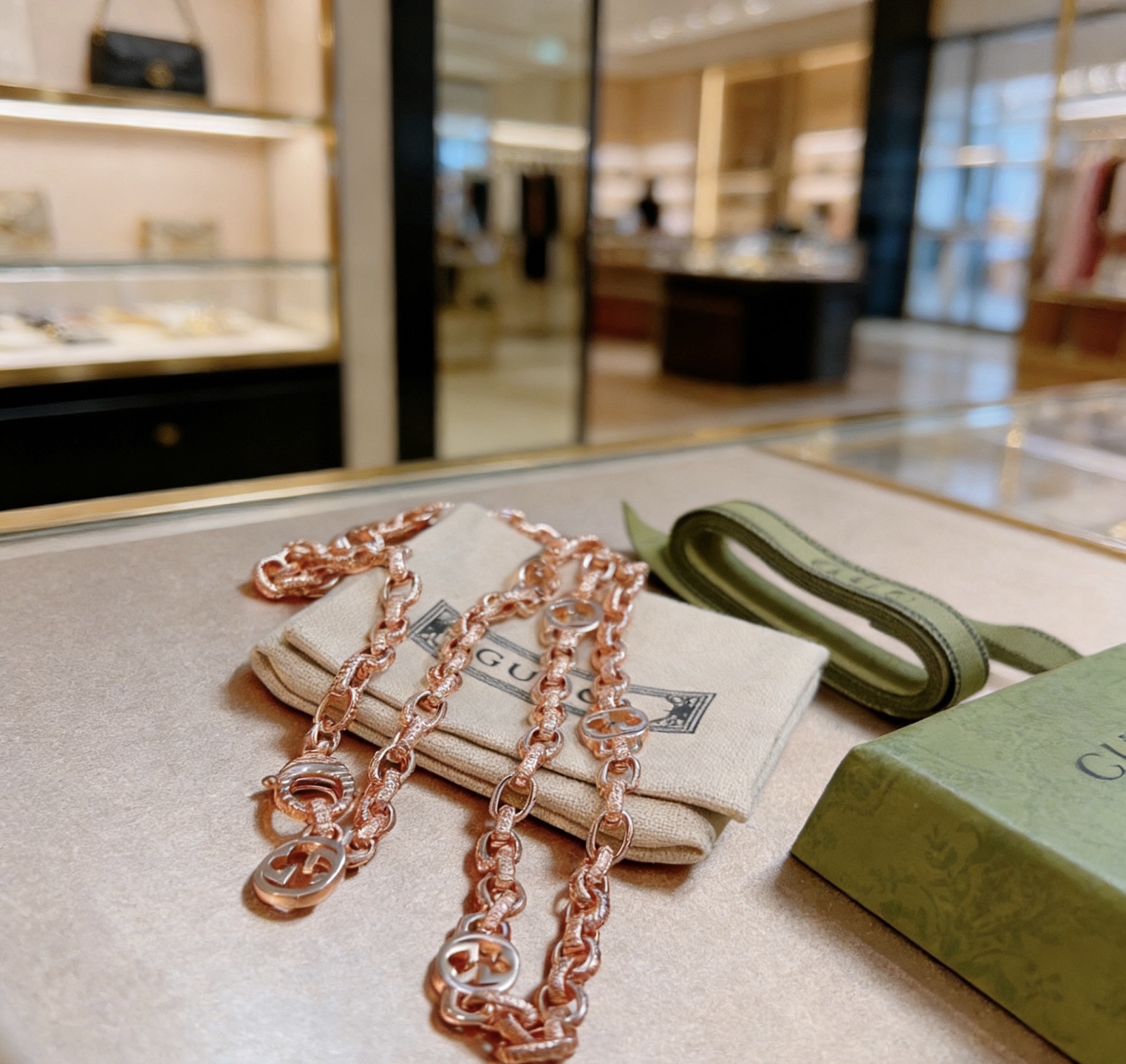 Gucci 𝐆𝐮𝐜𝐜𝐢古驰项链最新款玫瑰金18k链条档次更高