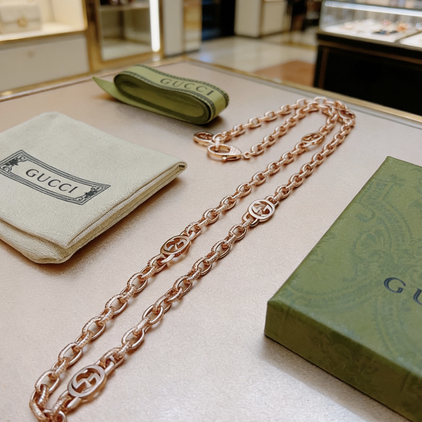 Gucci 𝐆𝐮𝐜𝐜𝐢古驰项链最新款玫瑰金18k链条档次更高