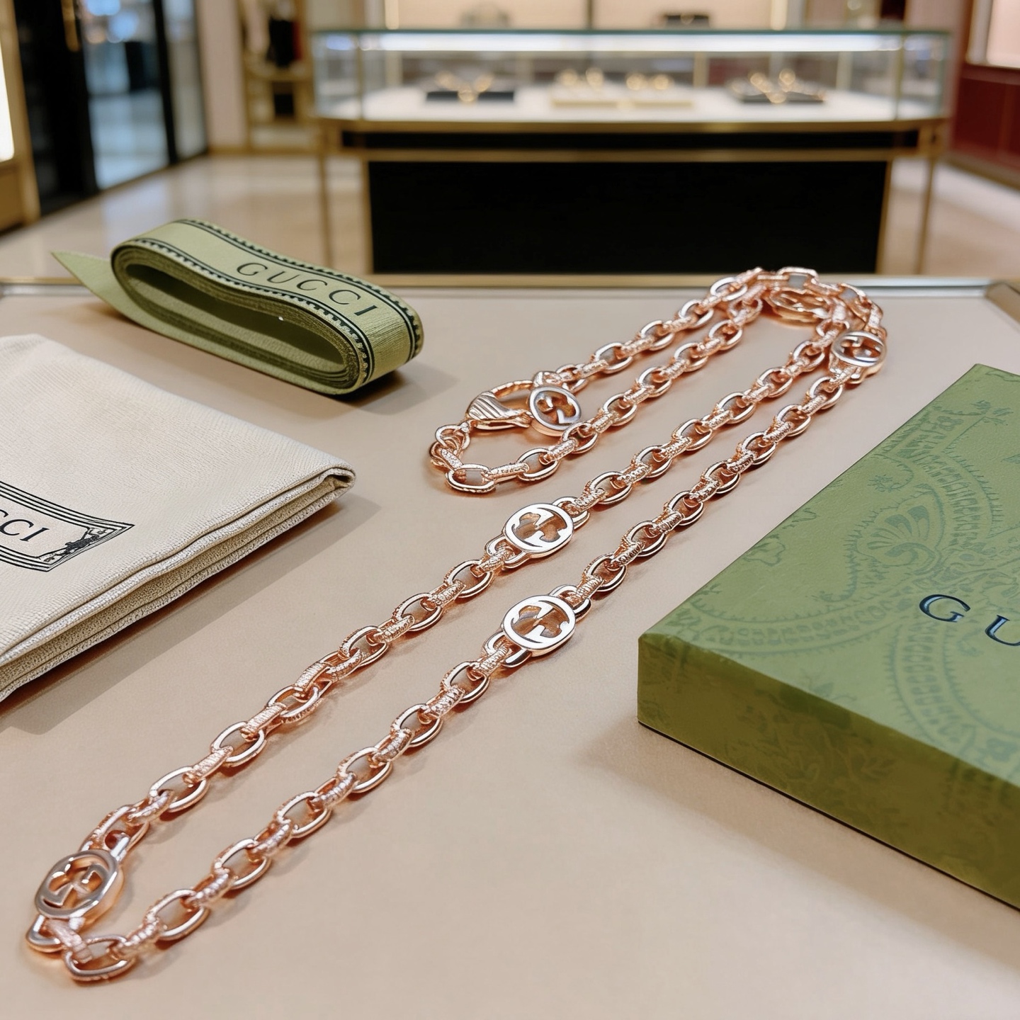 Gucci 𝐆𝐮𝐜𝐜𝐢古驰项链最新款玫瑰金18k链条档次更高