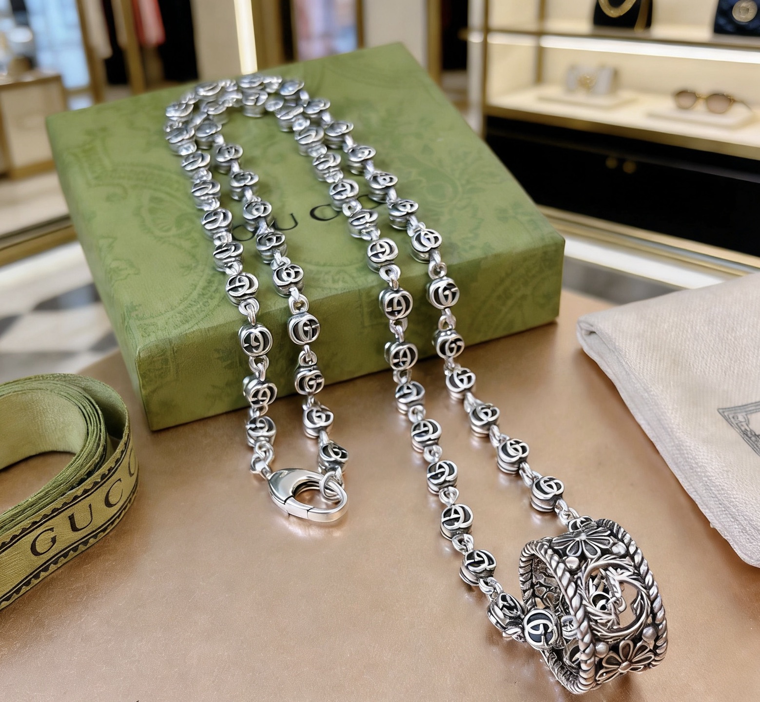 Gucci 抖音带货首选 𝐆𝐮𝐜𝐜𝐢古驰项链2026最新款链条档次更高