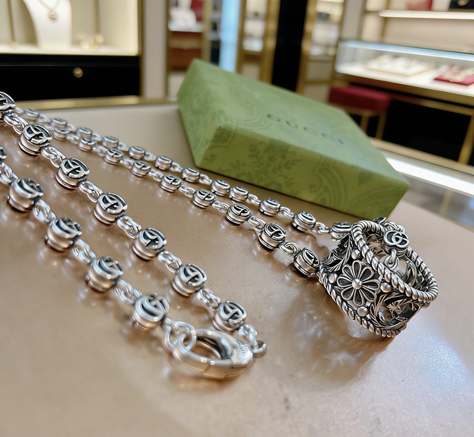 Gucci 抖音带货首选 𝐆𝐮𝐜𝐜𝐢古驰项链2026最新款链条档次更高