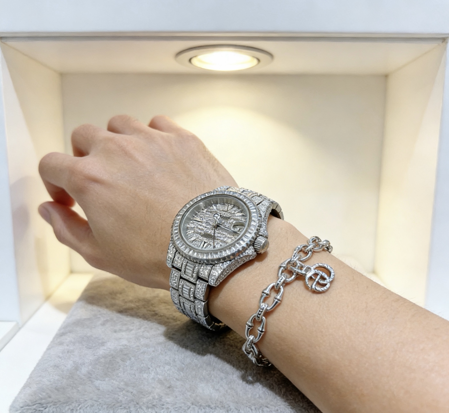 Gucci 古驰推荐款2026最新出炉 Gucci古驰手链最新款的