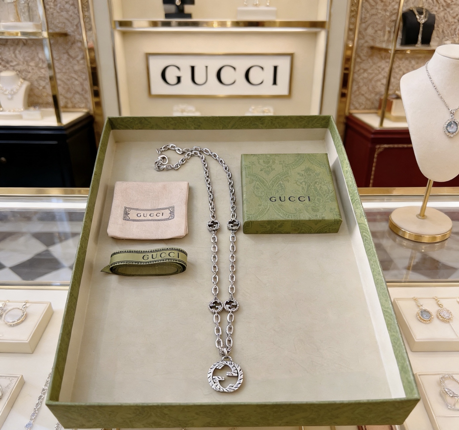 Gucci 𝐆𝐮𝐜𝐜𝐢古驰项链最新款链条档次更高 Anger Forest系列双G古驰项链