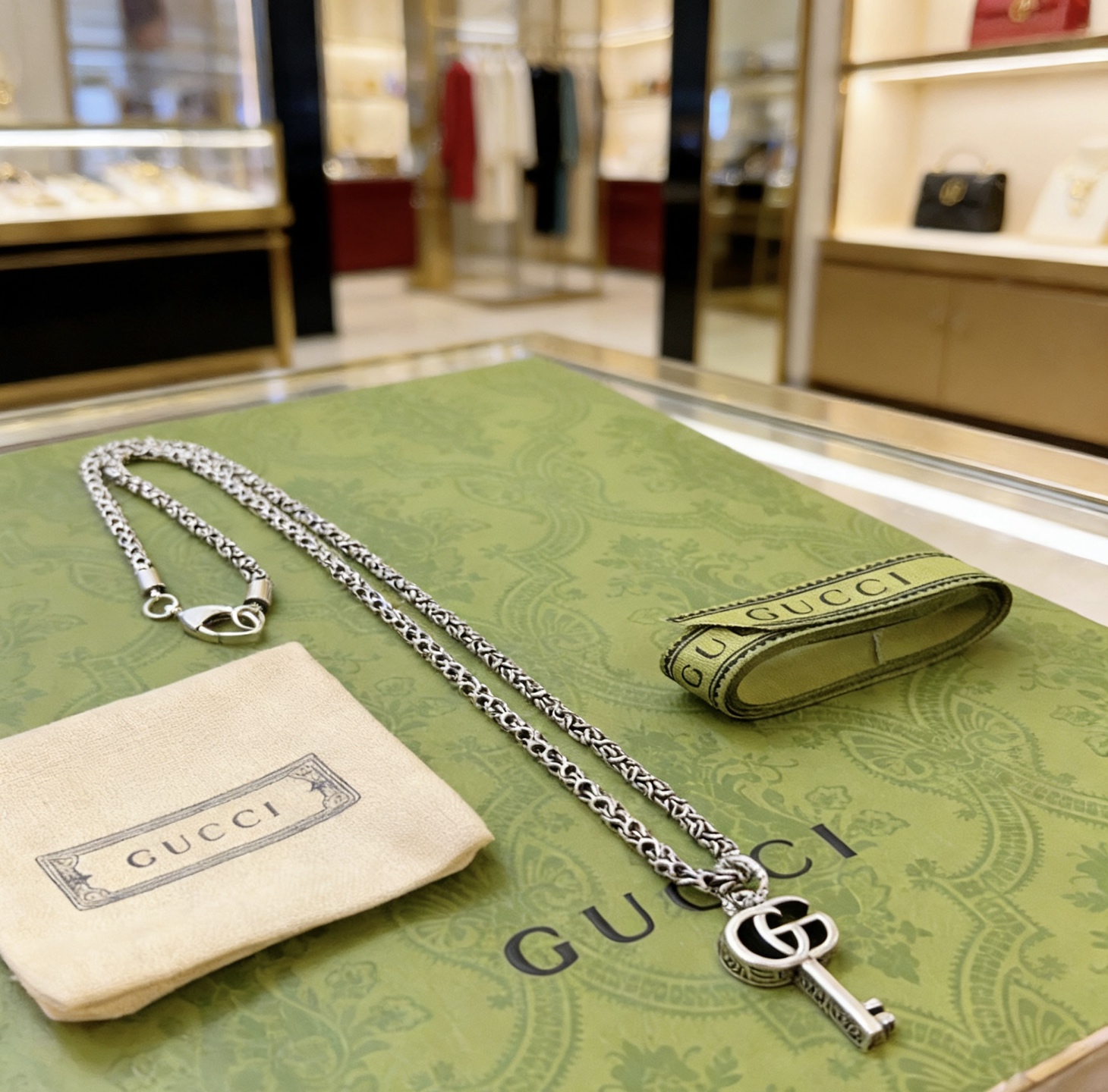 _ddu9spBWkJU9YYiBu9zzSYB3Y53oJSZxzNUaWYg