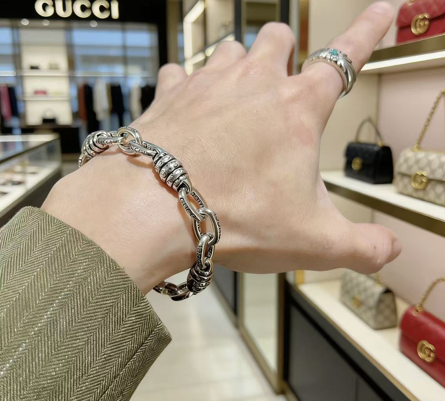 Gucci 2026最新出炉奢华古驰手链 高端品牌定制