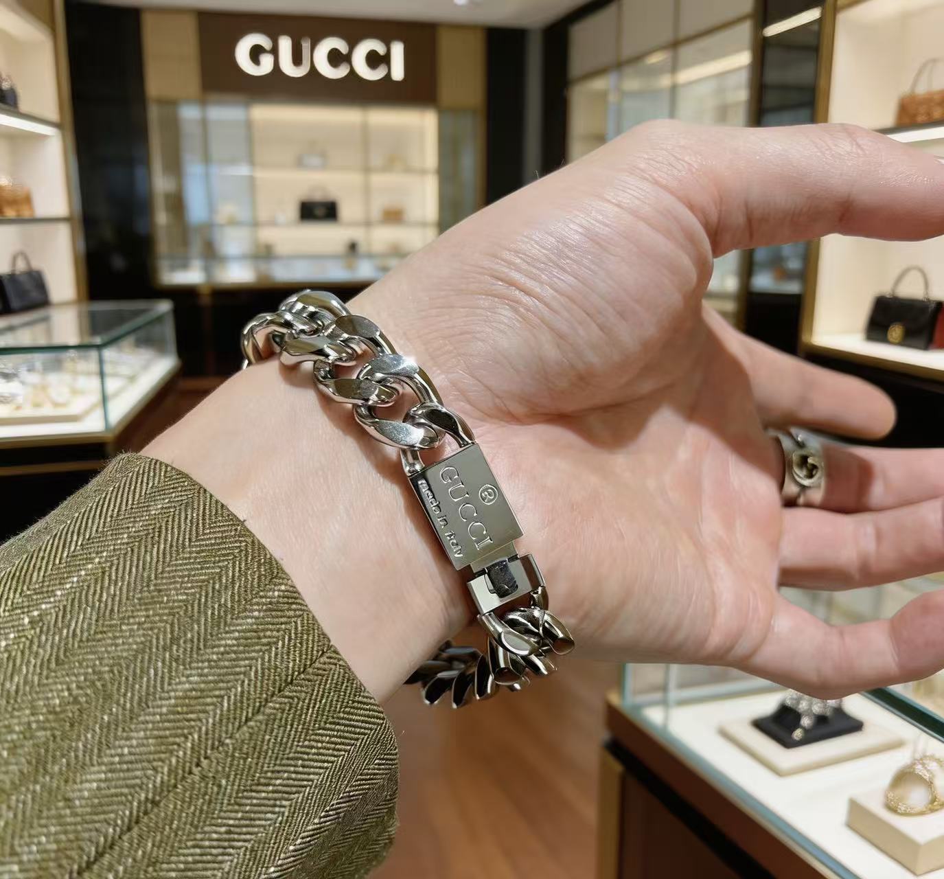 Gucci 2026款新出炉 Gucci古驰手链最新款的