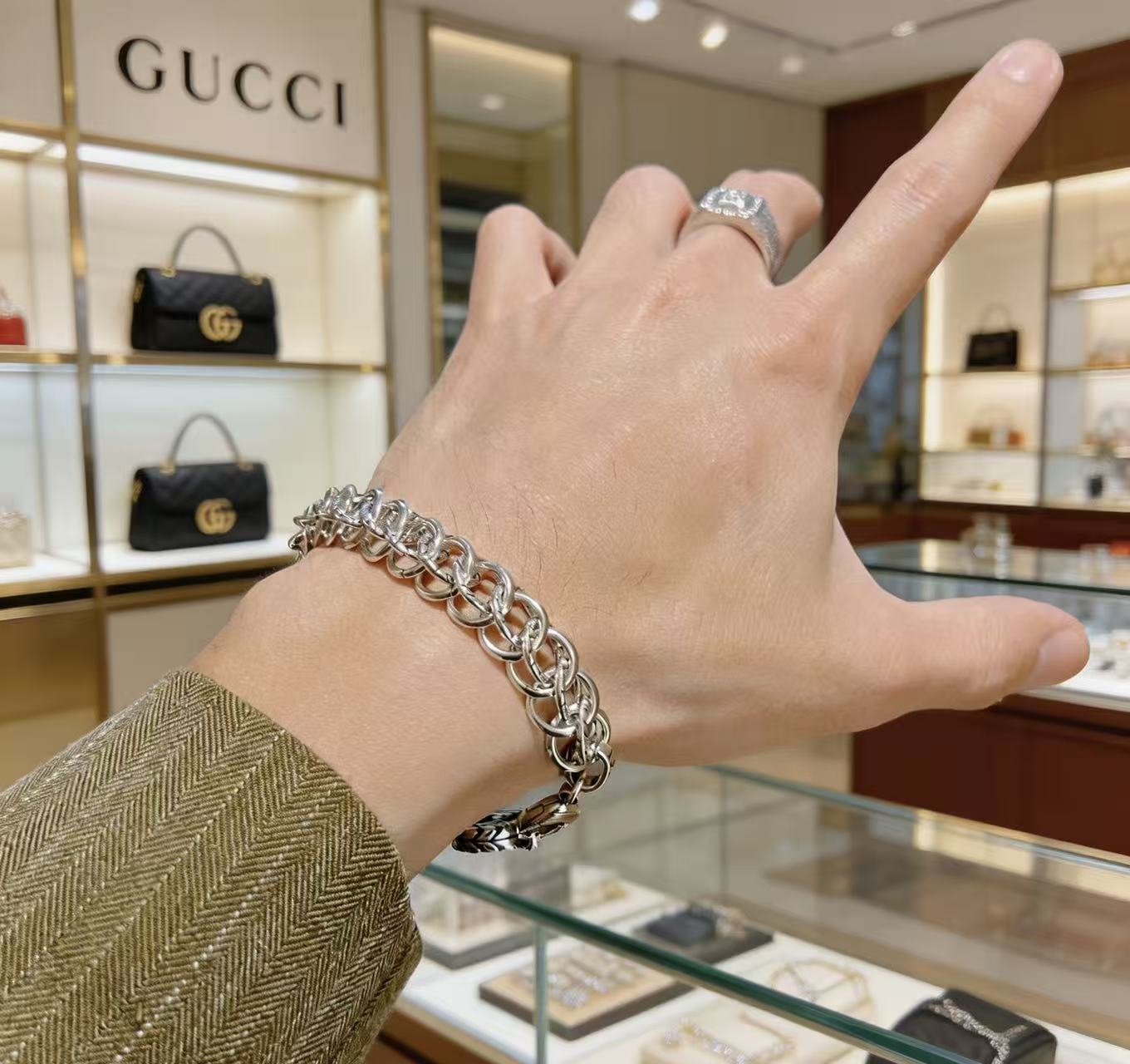 Gucci 最新出炉 Gucci古驰手链最新款的
