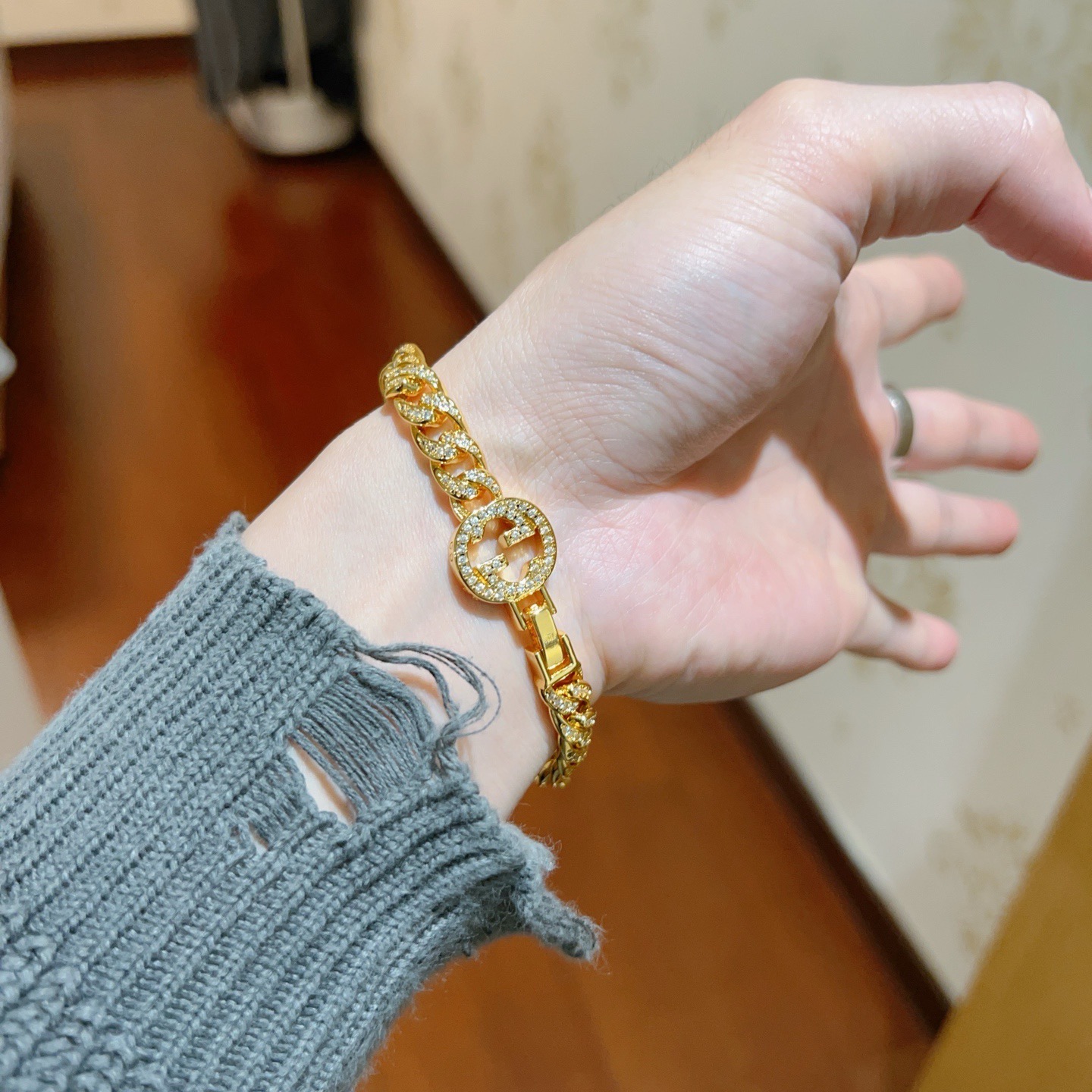 Gucci 最新出炉 Gucci古驰手链最新款的
