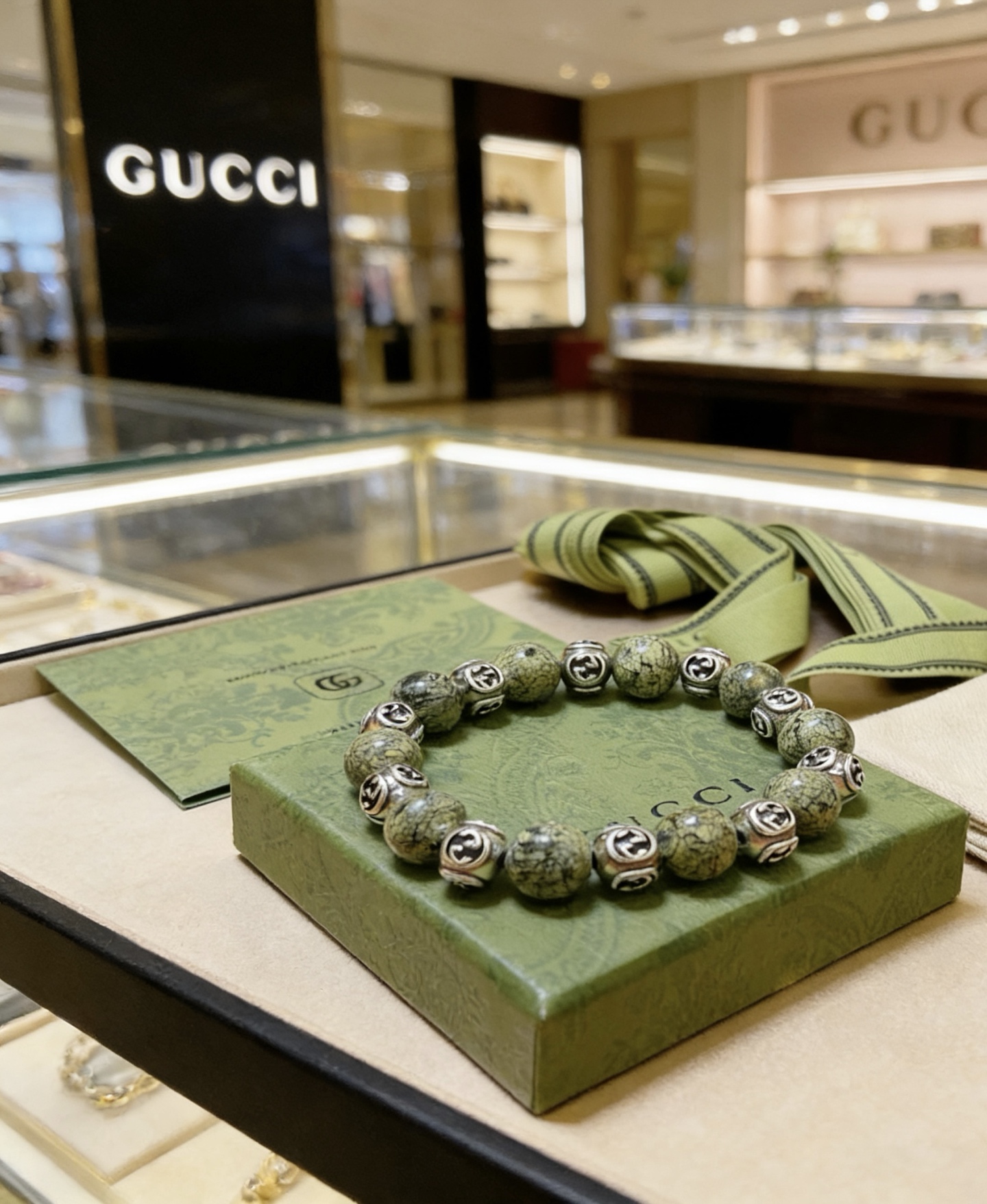 Gucci 新品发布 𝐆𝐮𝐜𝐜𝐢古驰手链 最新款天然石药王石手链档次更高 Anger Forest系列双g手链