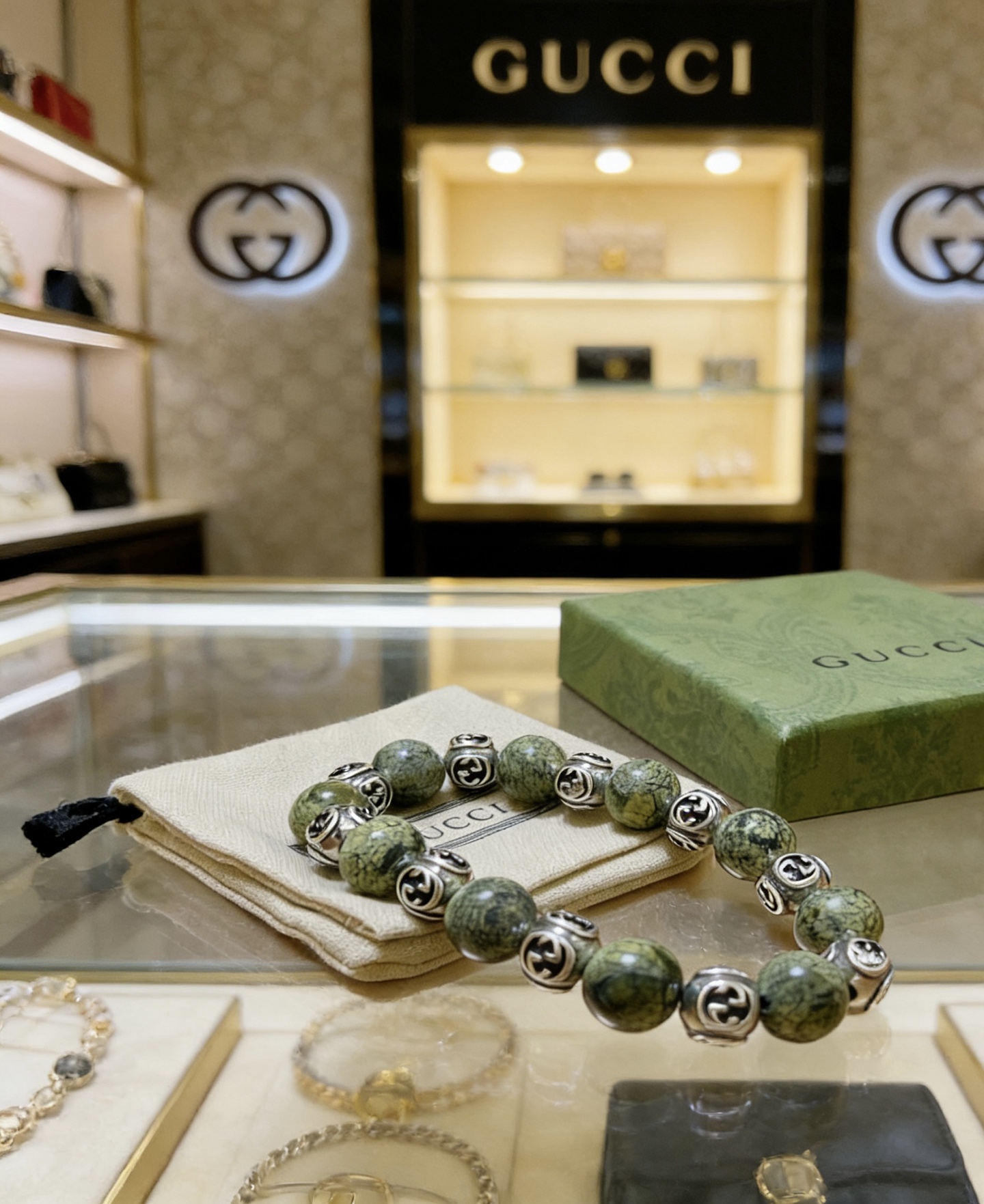 Gucci 新品发布 𝐆𝐮𝐜𝐜𝐢古驰手链 最新款天然石药王石手链档次更高 Anger Forest系列双g手链