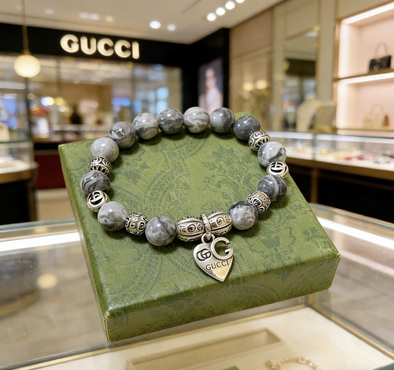Gucci 新品发布 𝐆𝐮𝐜𝐜𝐢古驰手链 奢华古驰手串 天然石手链水晶 最新款全件串珠手链档次更高 Anger Forest系列双g 古驰手链