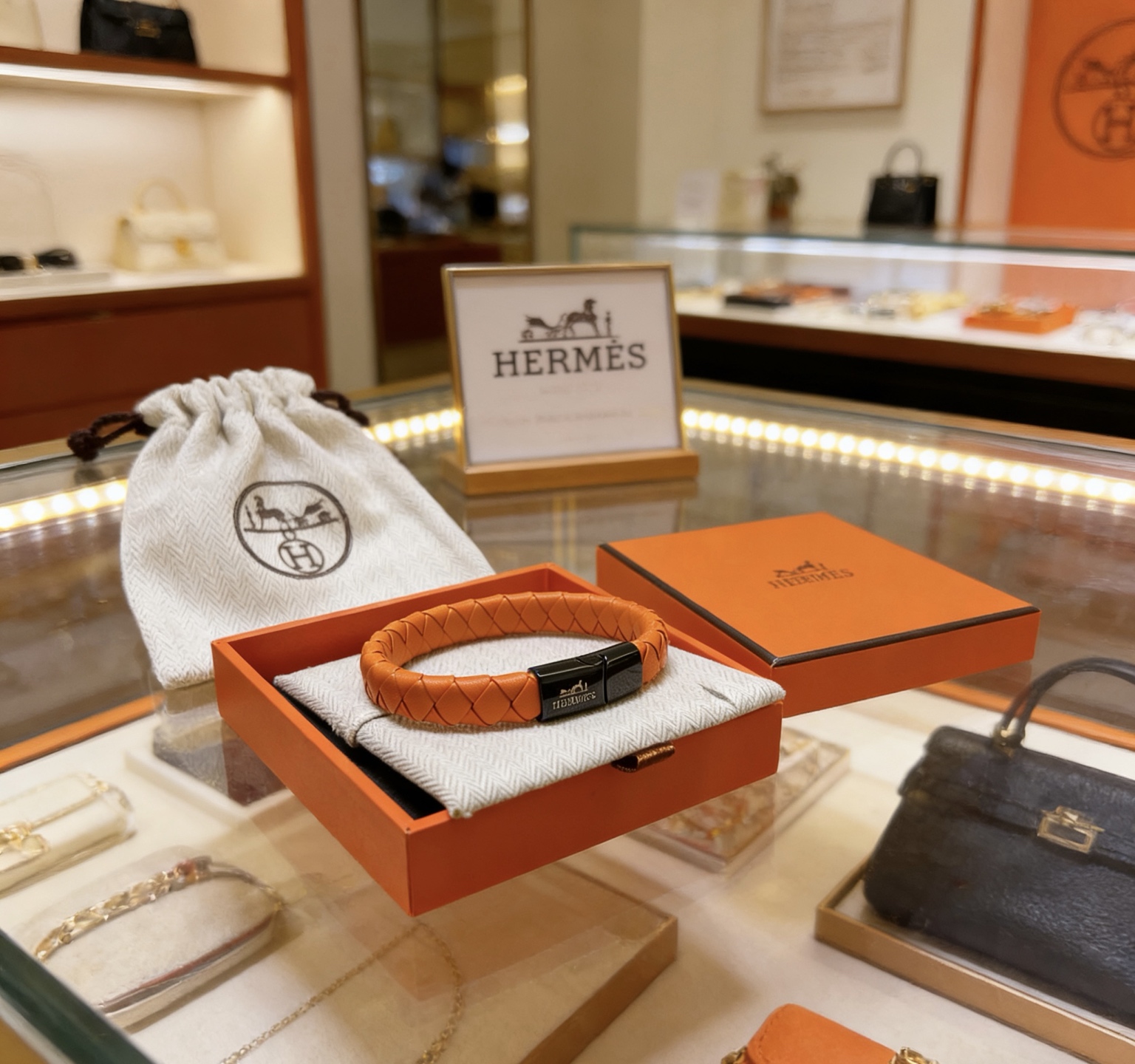 Hermès 新款Hermes爱马仕手链编织手绳加厚版
