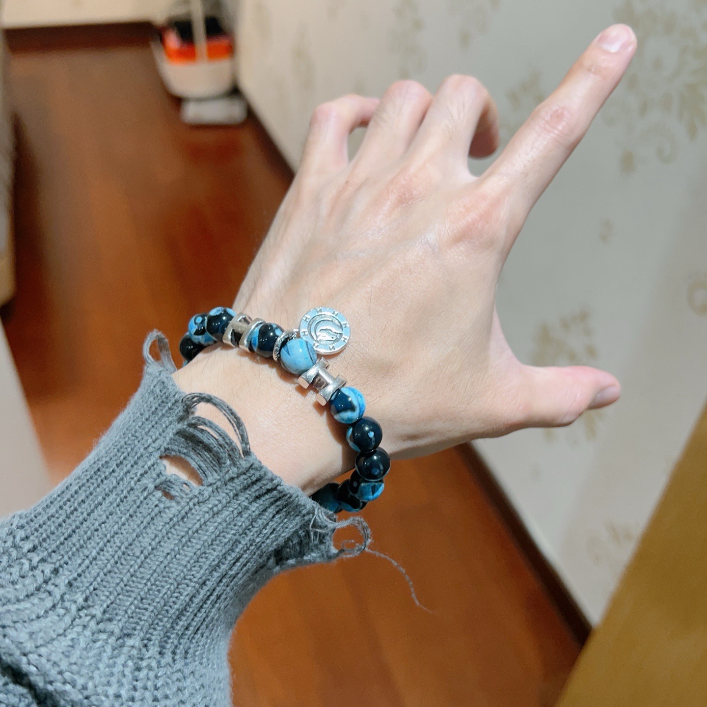 Hermès 新品发布 Hermas爱马仕手链 奢华爱马仕手串 玛瑙石手链 最新款全件串珠手链档次更高 Anger Forest系列H 爱马仕手链