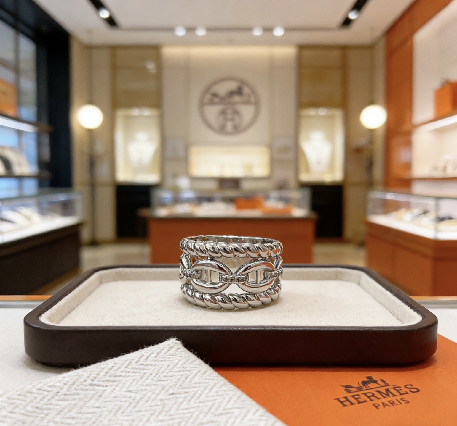 Hermès 爱马仕戒指 男女都可以戴 爱马仕戒指