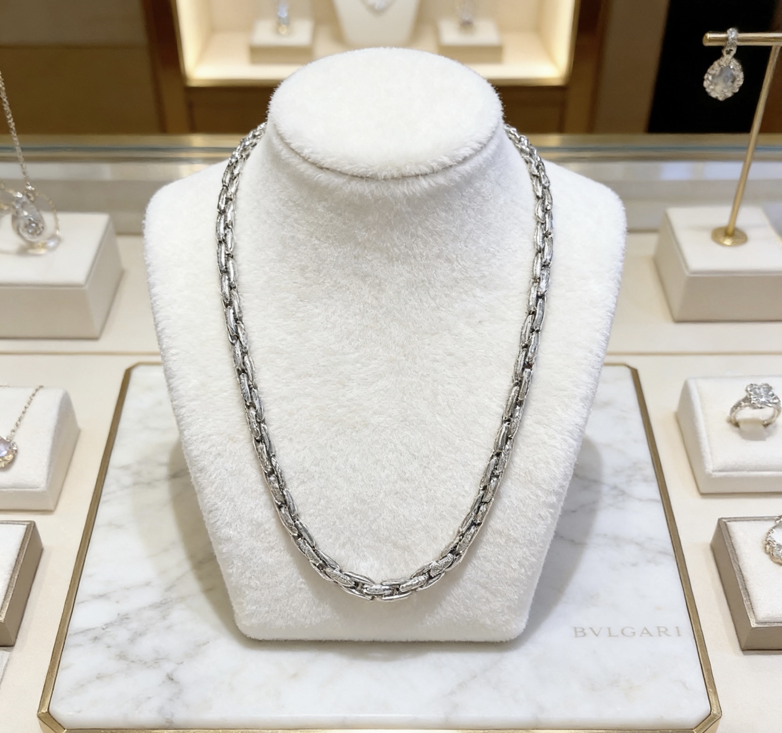 Bvlgari 项链宝格丽项链V金材质 BVLGARI宝格丽 DIVAS‘ DREAM 系列 品相完美