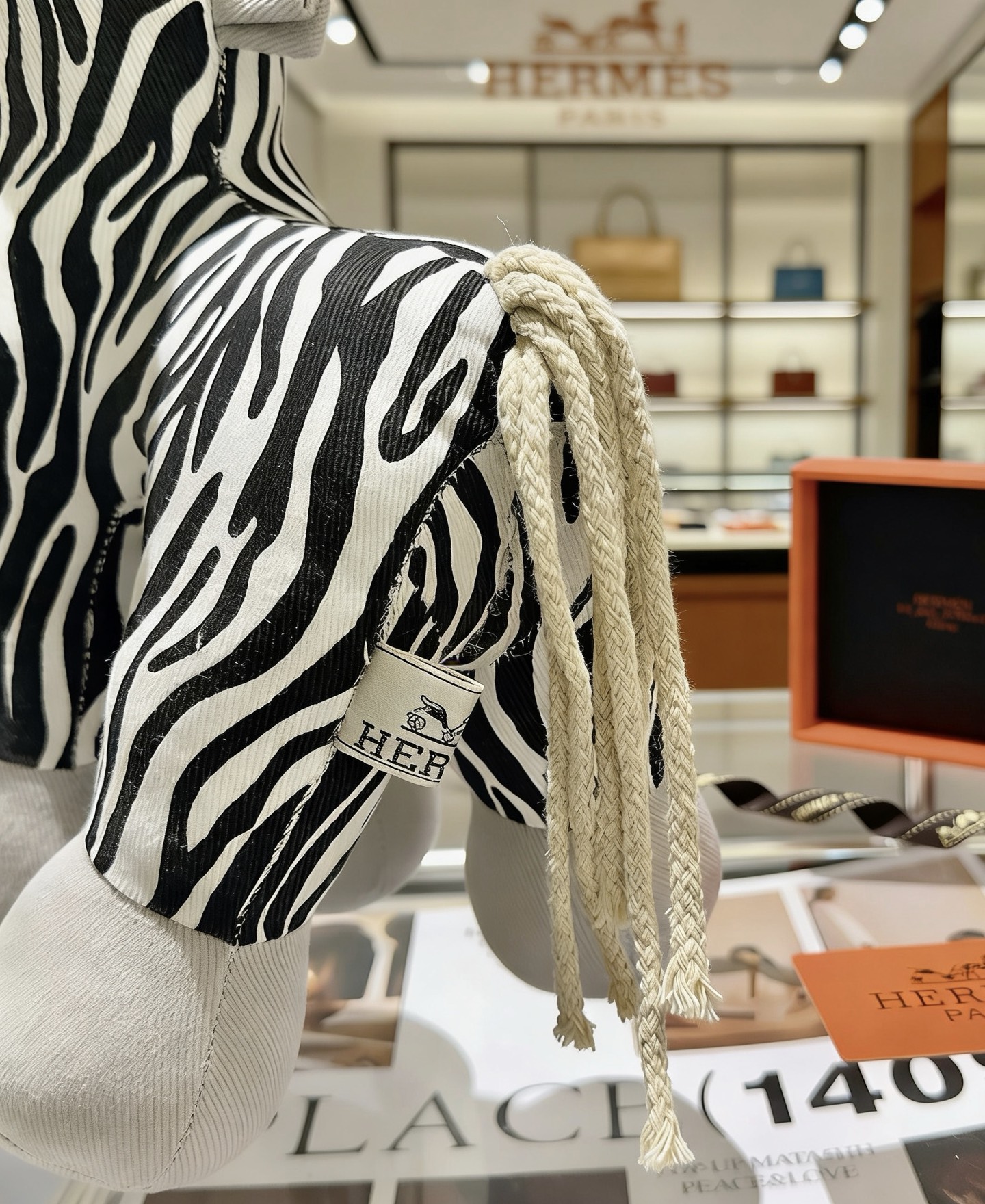 Hermès 来袭 爱马仕官网首发新品马玩偶独家高品质发售 出口法国订单新品发布
