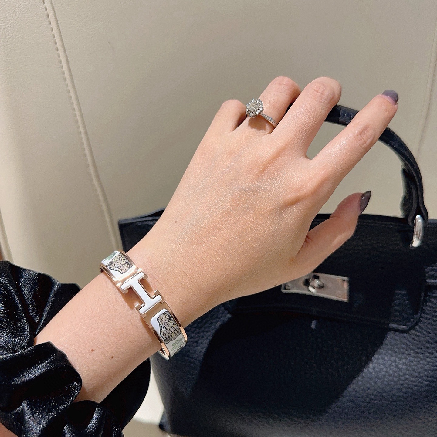 Hermès Hermes 爱马仕手镯 v金
