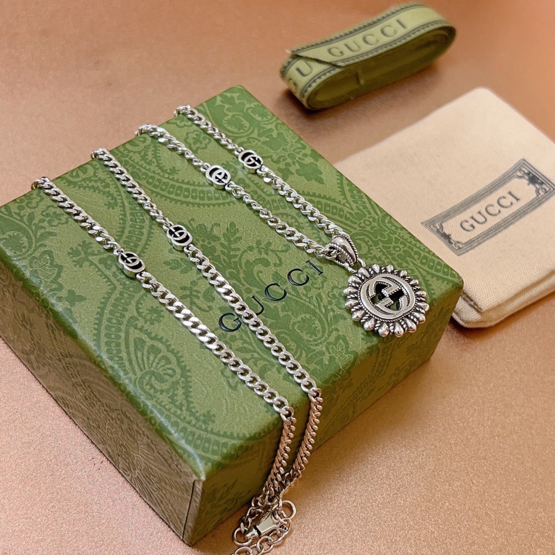 Gucci 新品发布 小红书 抖音带货首选