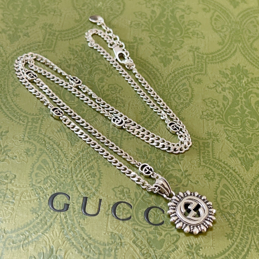 Gucci 新品发布 小红书 抖音带货首选