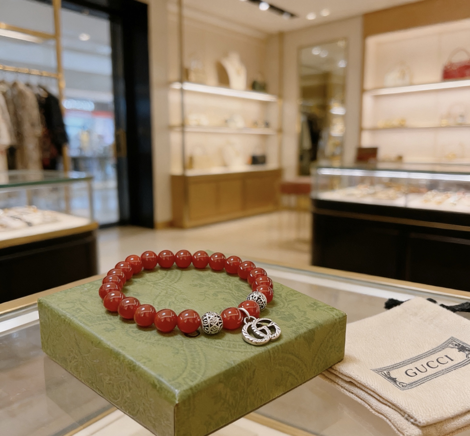 Gucci 𝐆𝐮𝐜𝐜𝐢古驰手链 最新款天然石红玛瑙手链档次更高 Anger Forest系列双g手链